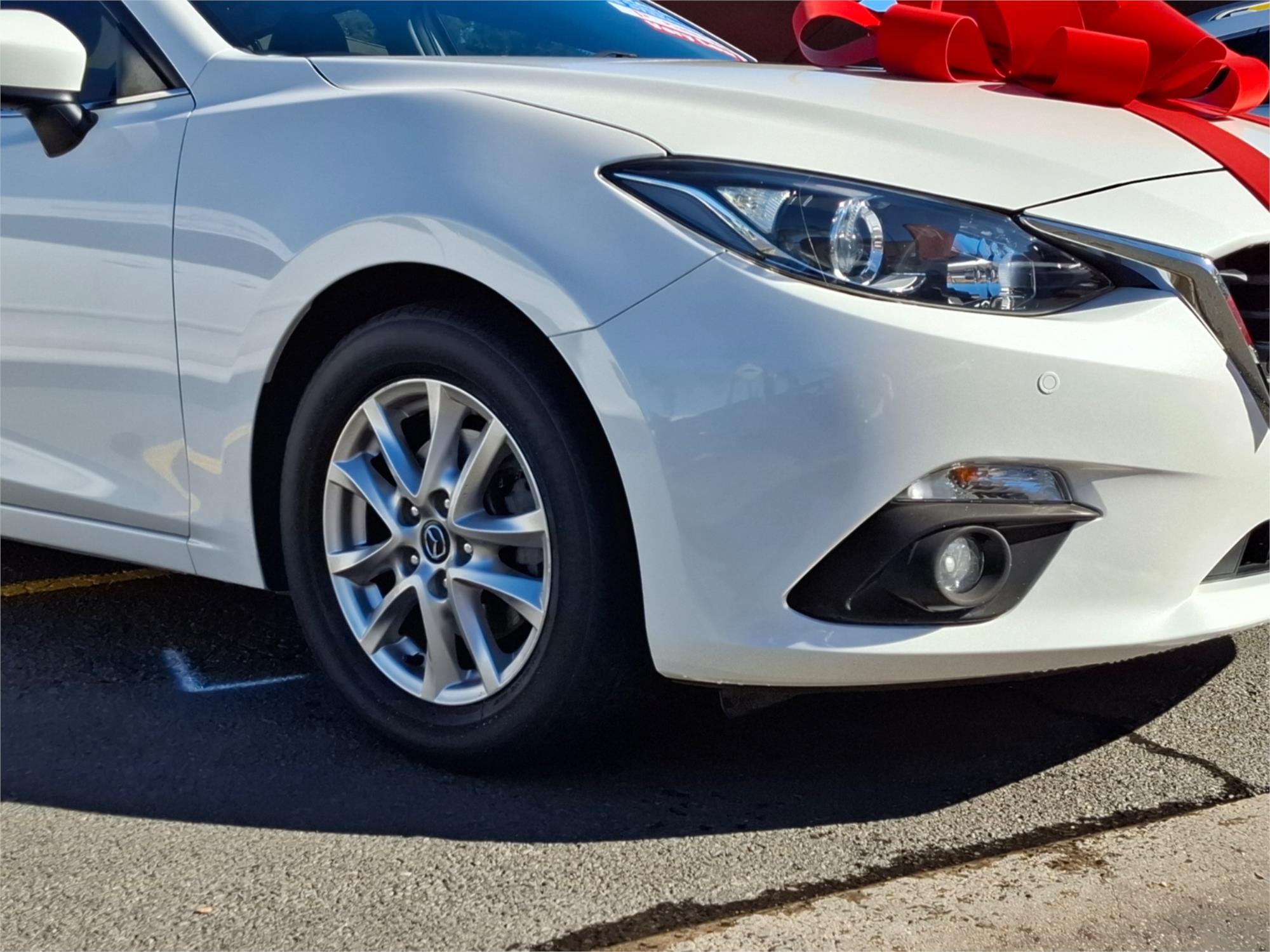 2015 MAZDA MAZDA3 BM MY15 TOURING 6 SP AUTOMATIC 4D SEDAN