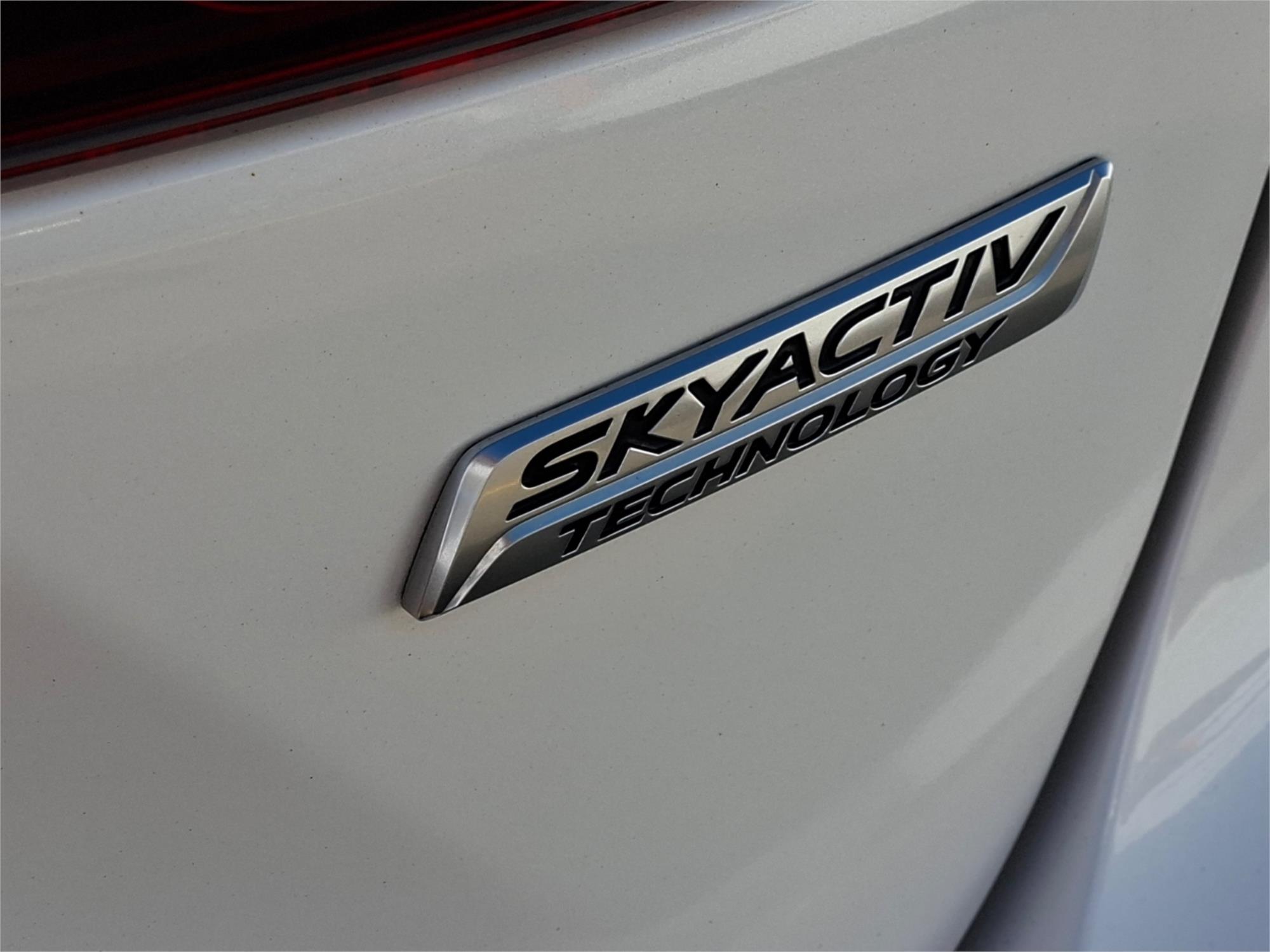 2015 MAZDA MAZDA3 BM MY15 TOURING 6 SP AUTOMATIC 4D SEDAN