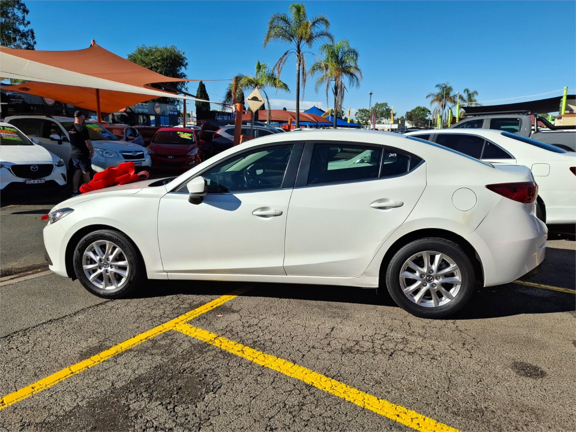2015 MAZDA MAZDA3 BM MY15 TOURING 6 SP AUTOMATIC 4D SEDAN