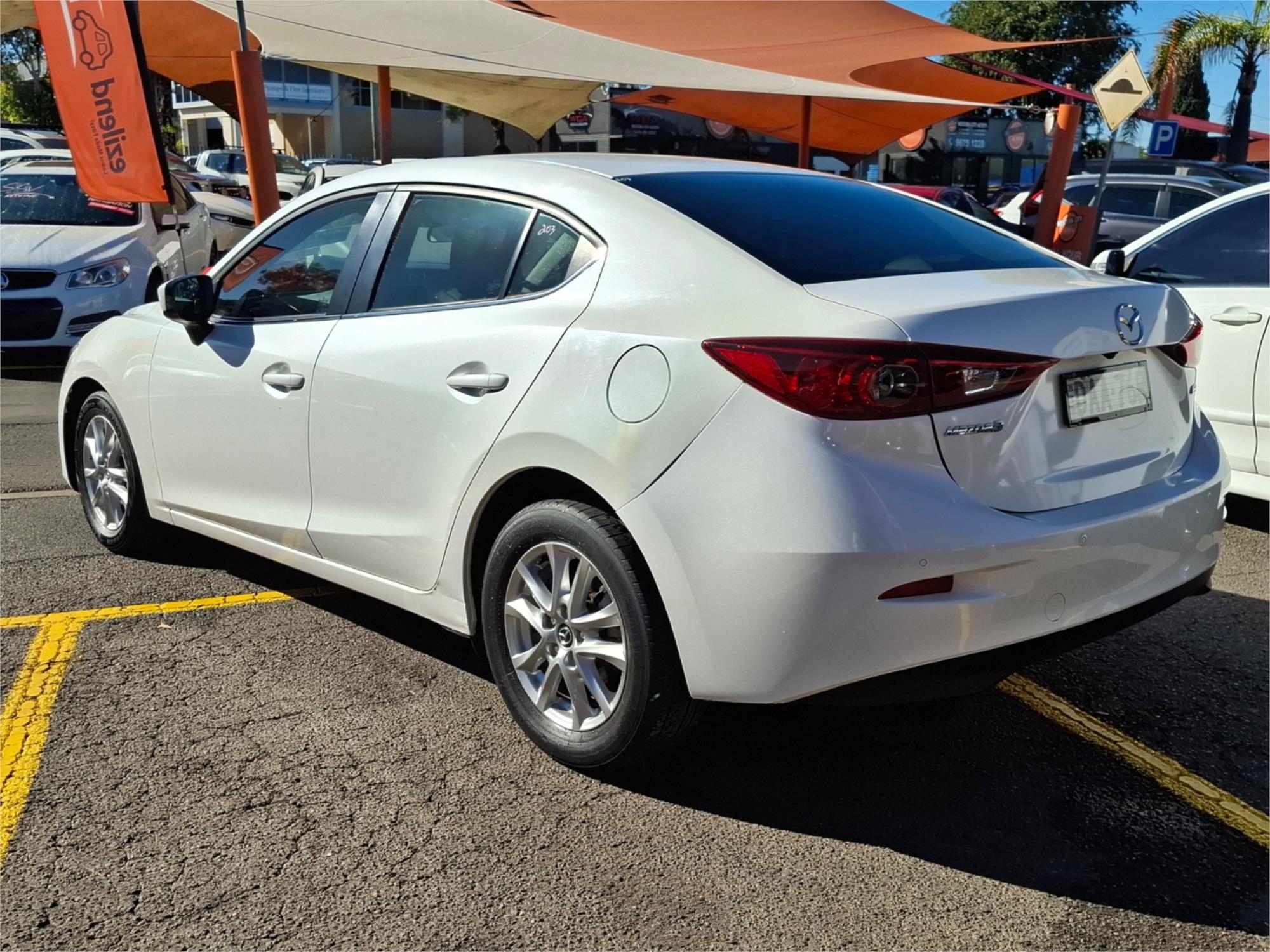 2015 MAZDA MAZDA3 BM MY15 TOURING 6 SP AUTOMATIC 4D SEDAN