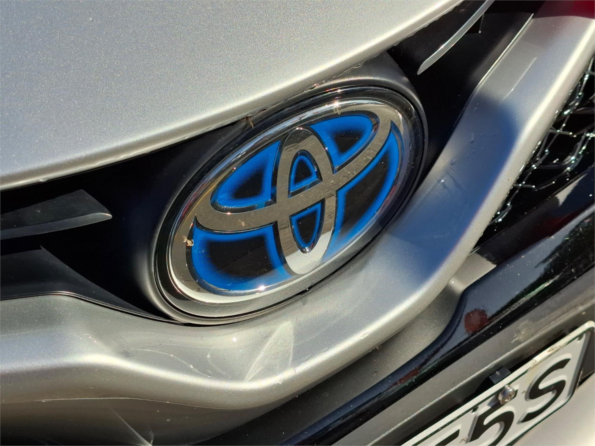 2018 TOYOTA CAMRY AXVH71R MY19 SL HYBRID CONTINUOUS VARIABLE 4D SEDAN