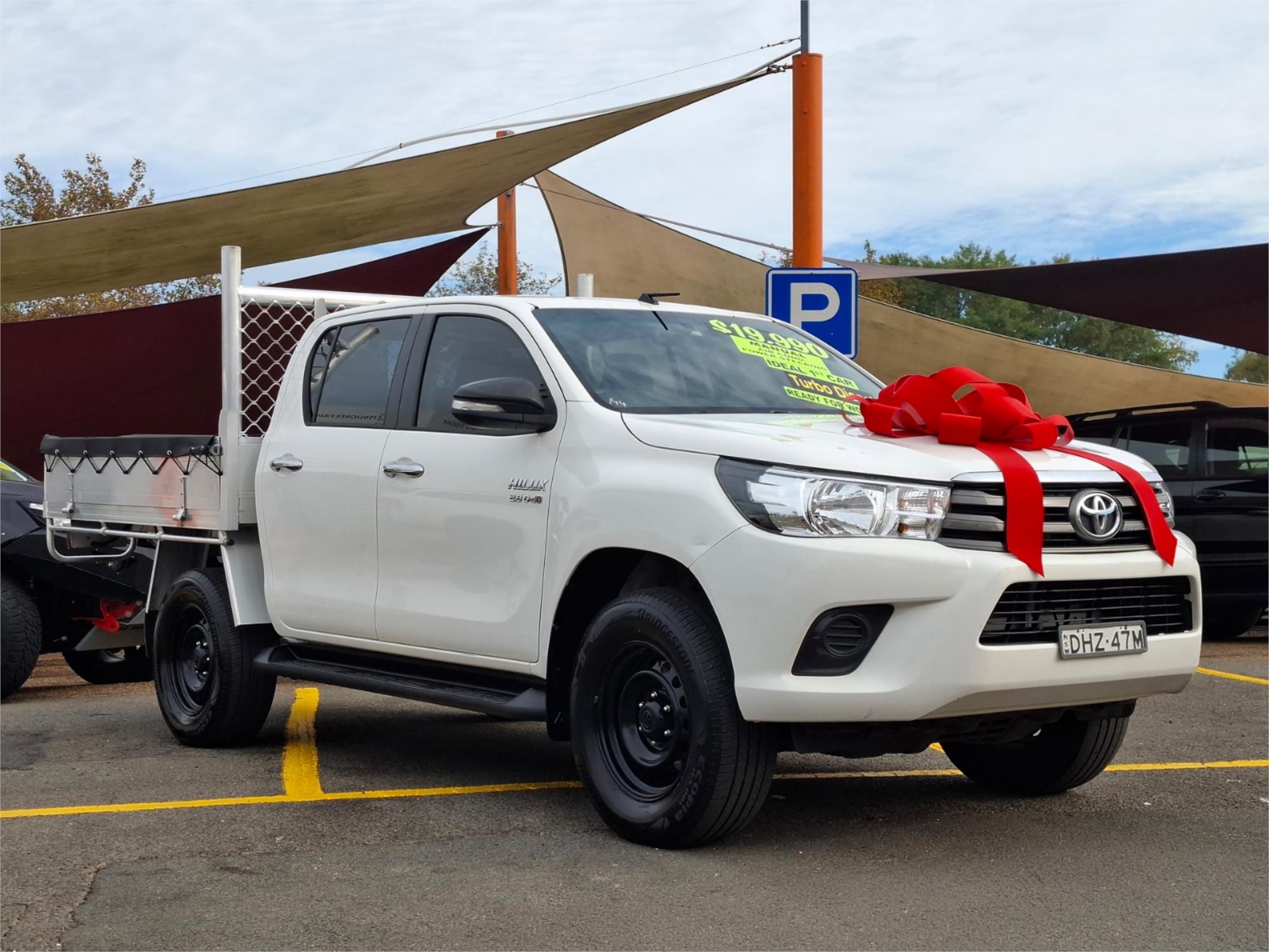 2016 TOYOTA HILUX GUN136R SR HI-RIDER 6 SP MANUAL DUAL CAB UTILITY