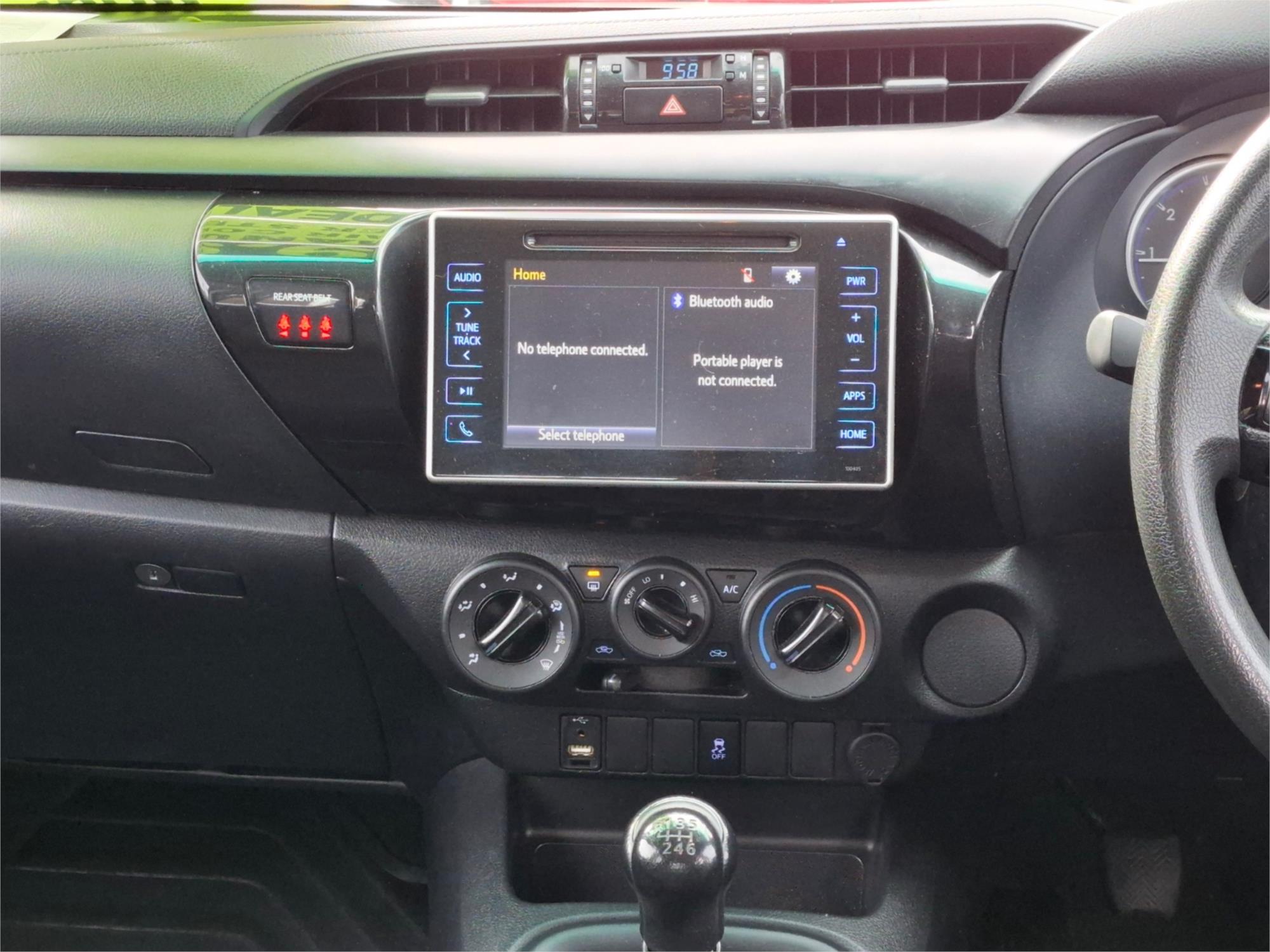 2016 TOYOTA HILUX GUN136R SR HI-RIDER 6 SP MANUAL DUAL CAB UTILITY