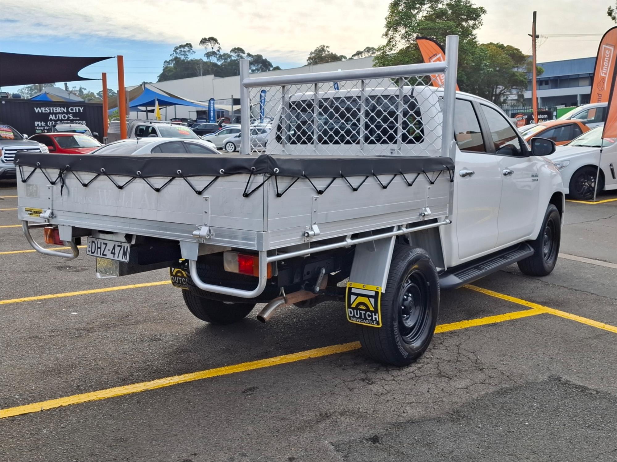 2016 TOYOTA HILUX GUN136R SR HI-RIDER 6 SP MANUAL DUAL CAB UTILITY