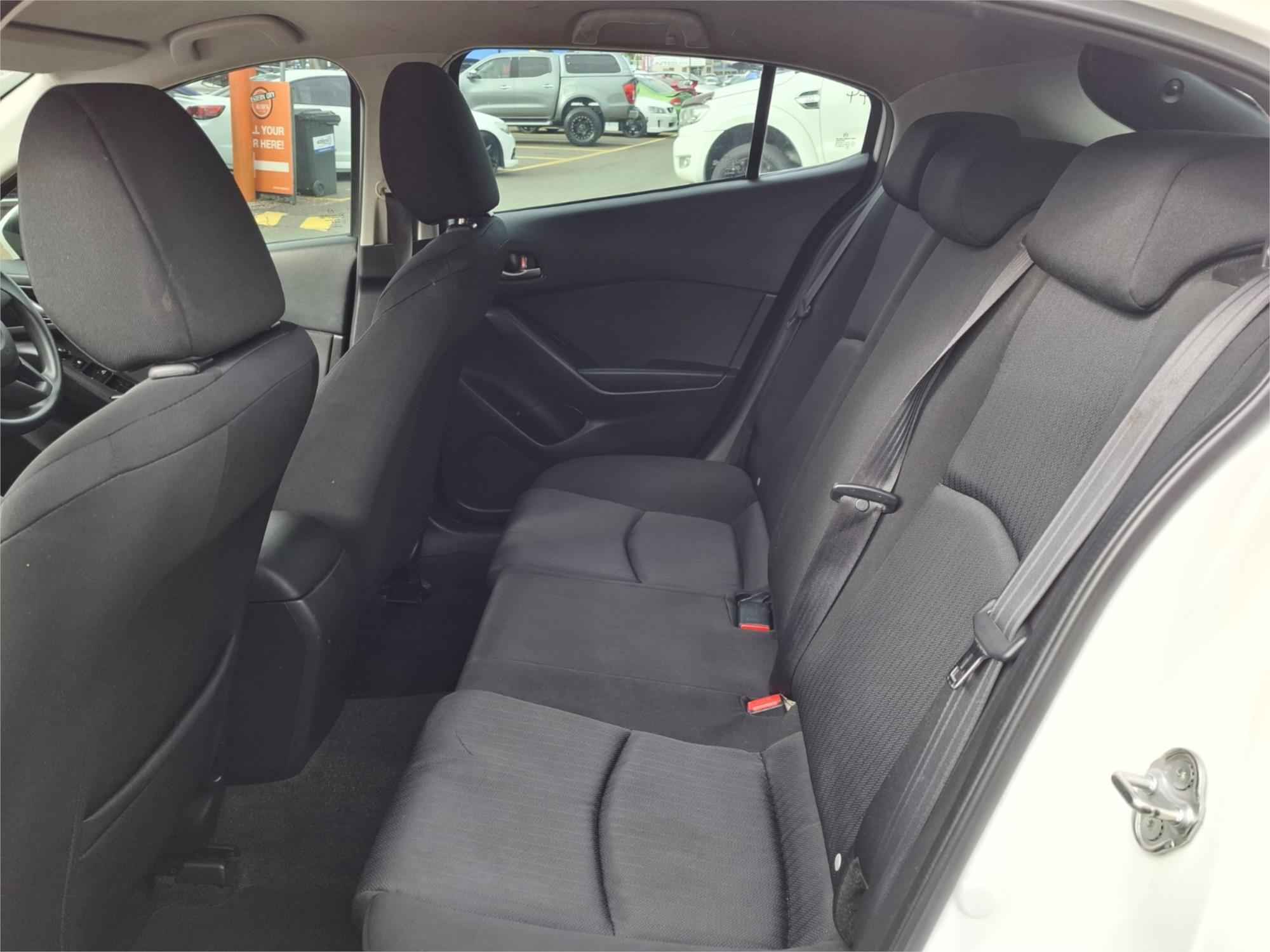 2015 MAZDA MAZDA3 BM MY15 NEO 6 SP AUTOMATIC 4D SEDAN