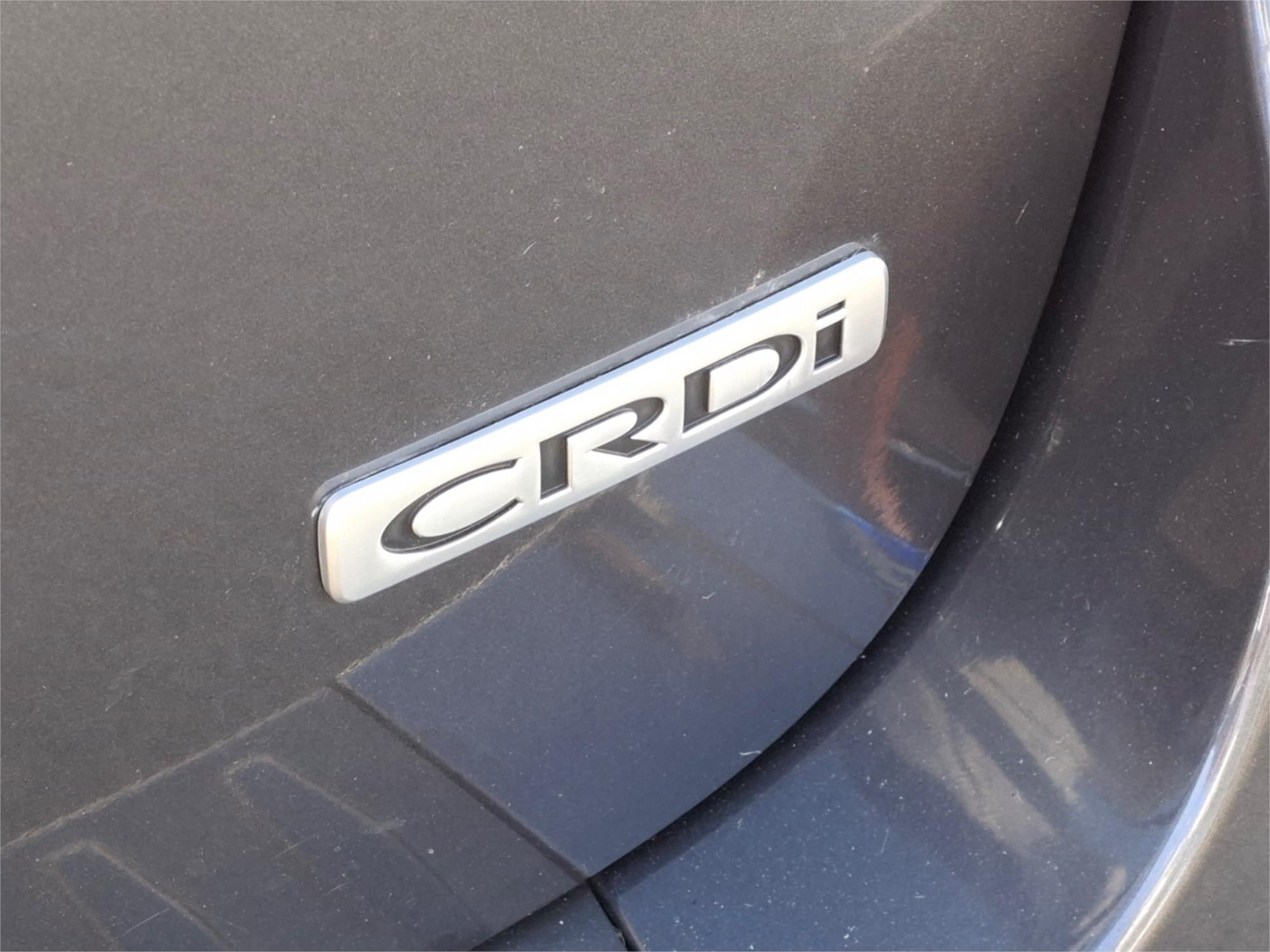 2015 KIA CARNIVAL YP MY15 SLi 6 SP AUTOMATIC 4D WAGON