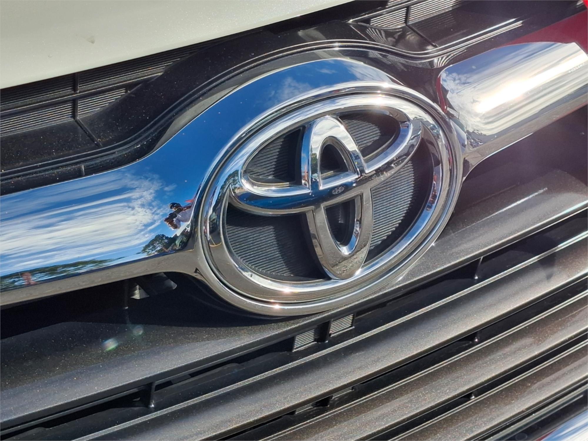 2014 TOYOTA KLUGER GSU50R GX (4x2) 6 SP AUTOMATIC 4D WAGON