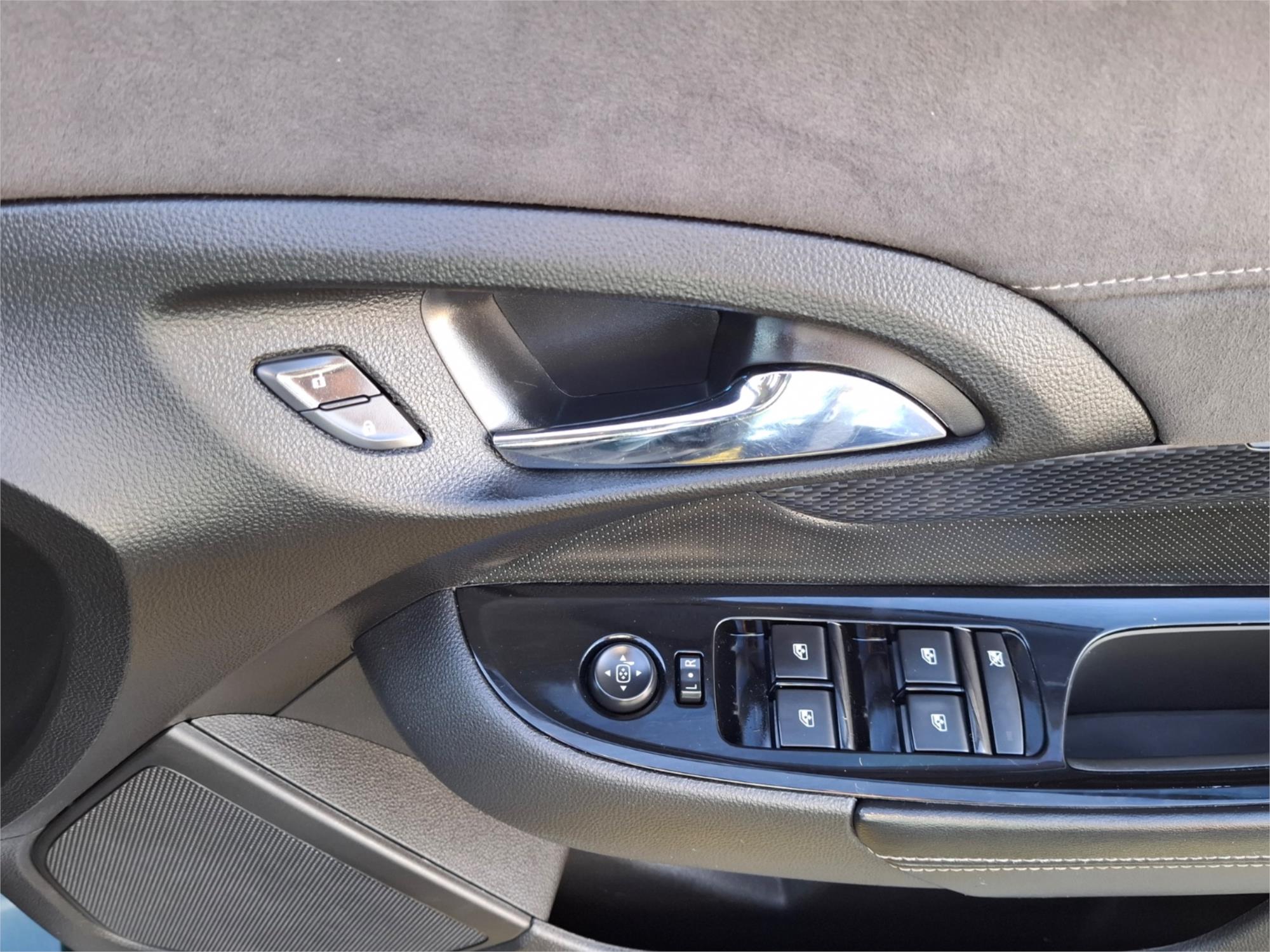 2013 HOLDEN COMMODORE VF SS 6 SP AUTOMATIC 4D SPORTWAGON