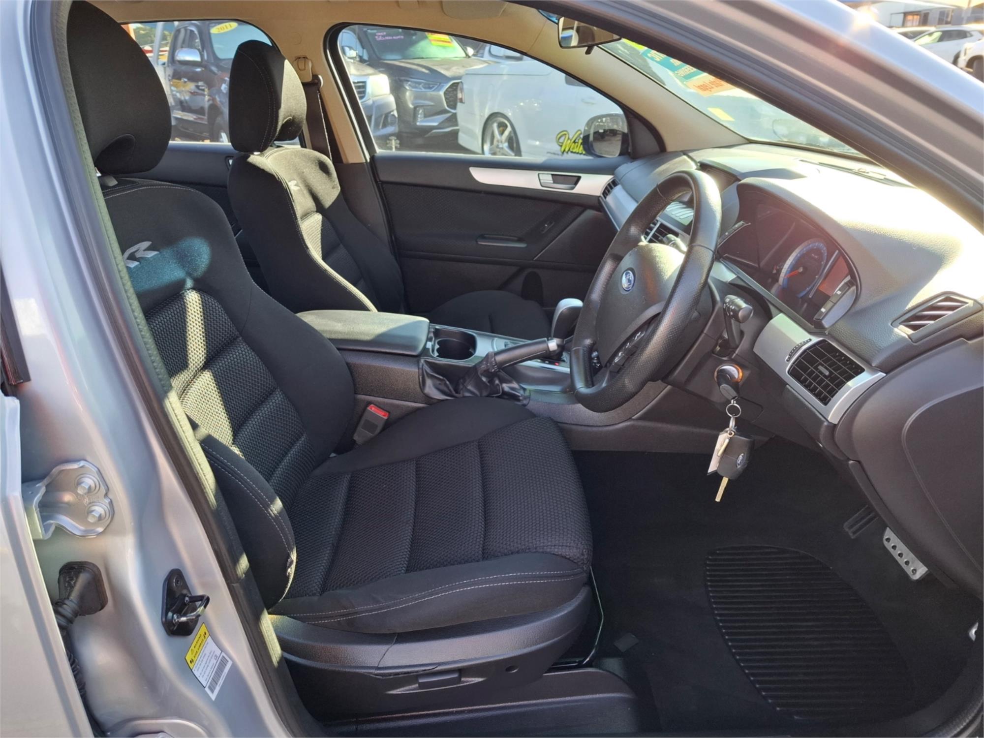 2009 FORD FALCON FG XR6 5 SP AUTO SEQ SPORT SHIFT 4D SEDAN