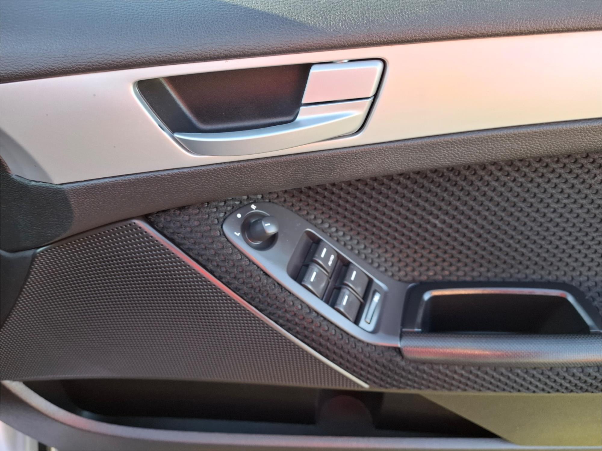 2009 FORD FALCON FG XR6 5 SP AUTO SEQ SPORT SHIFT 4D SEDAN