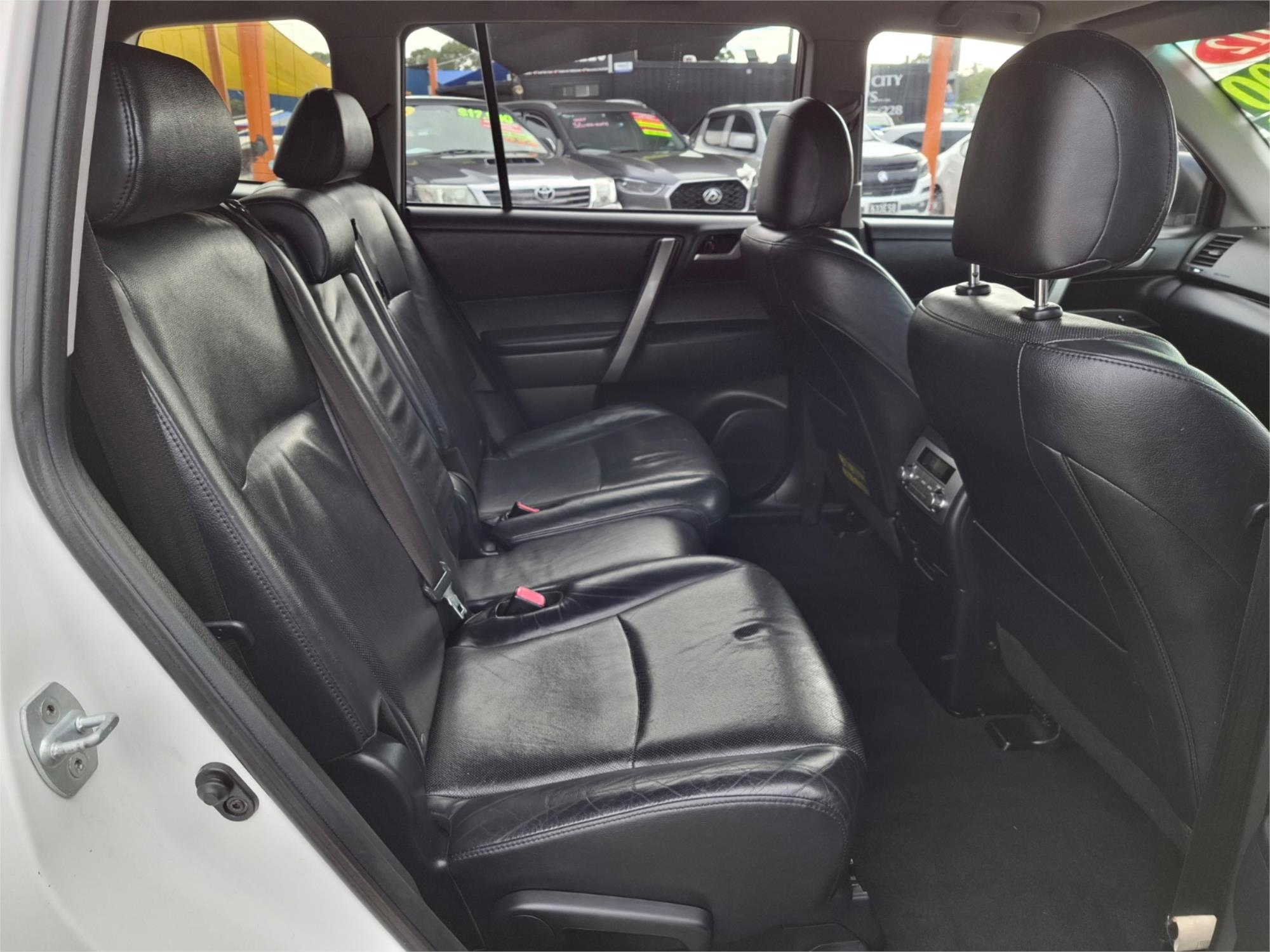 2012 TOYOTA KLUGER GSU40R MY11 UPGRADE KX-R (FWD) 5 SEAT 5 SP AUTOMATIC 4D WAGON