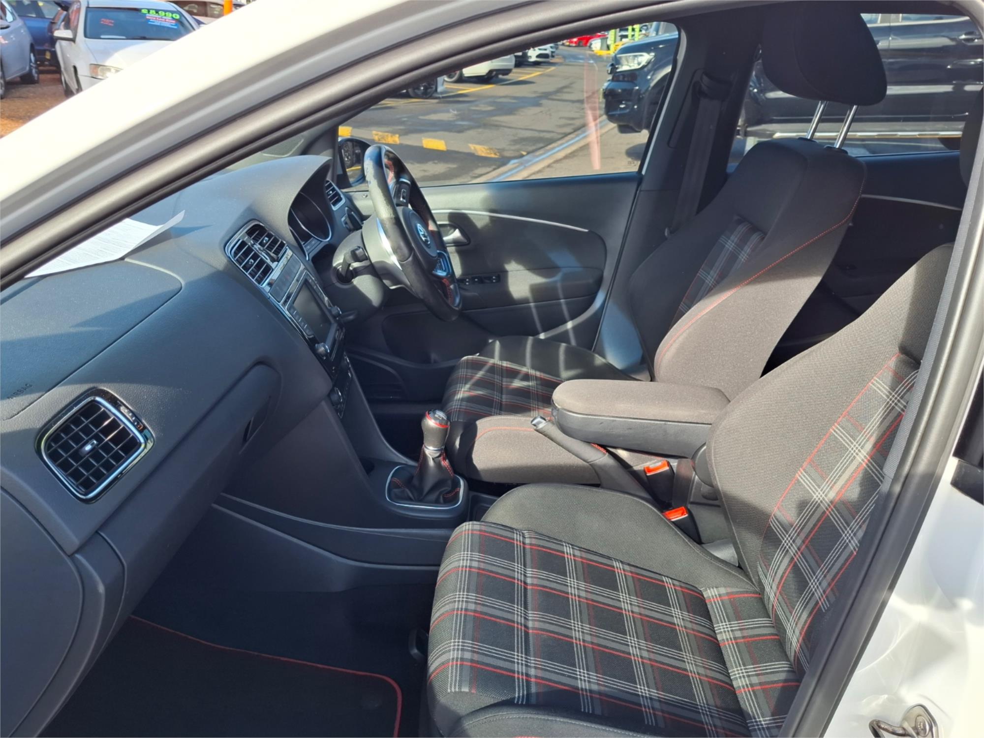 2015 VOLKSWAGEN POLO 6R MY15 GTI 6 SP MANUAL 5D HATCHBACK