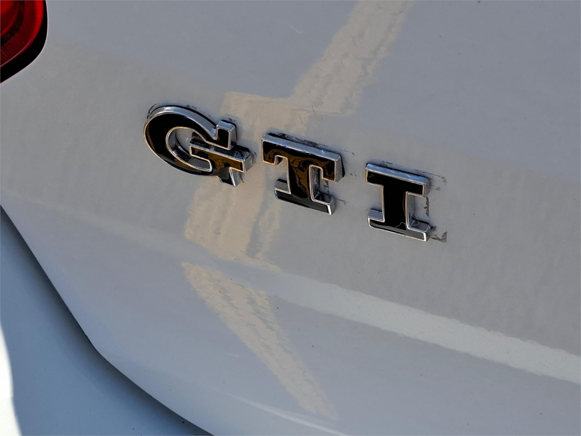 2015 VOLKSWAGEN POLO 6R MY15 GTI 6 SP MANUAL 5D HATCHBACK