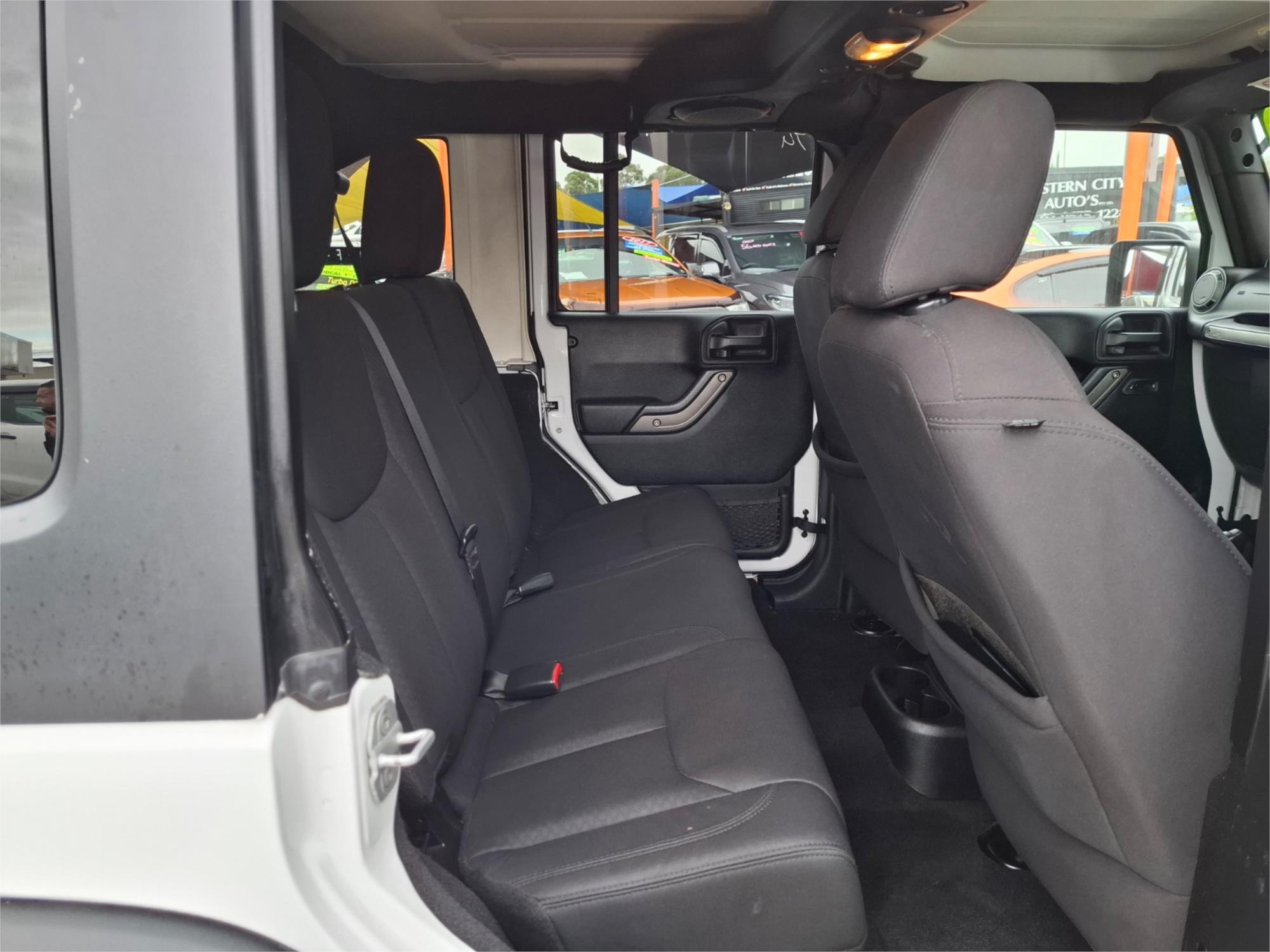 2013 JEEP WRANGLER JK UNLIMITED AUTOMATIC SOFT TOP