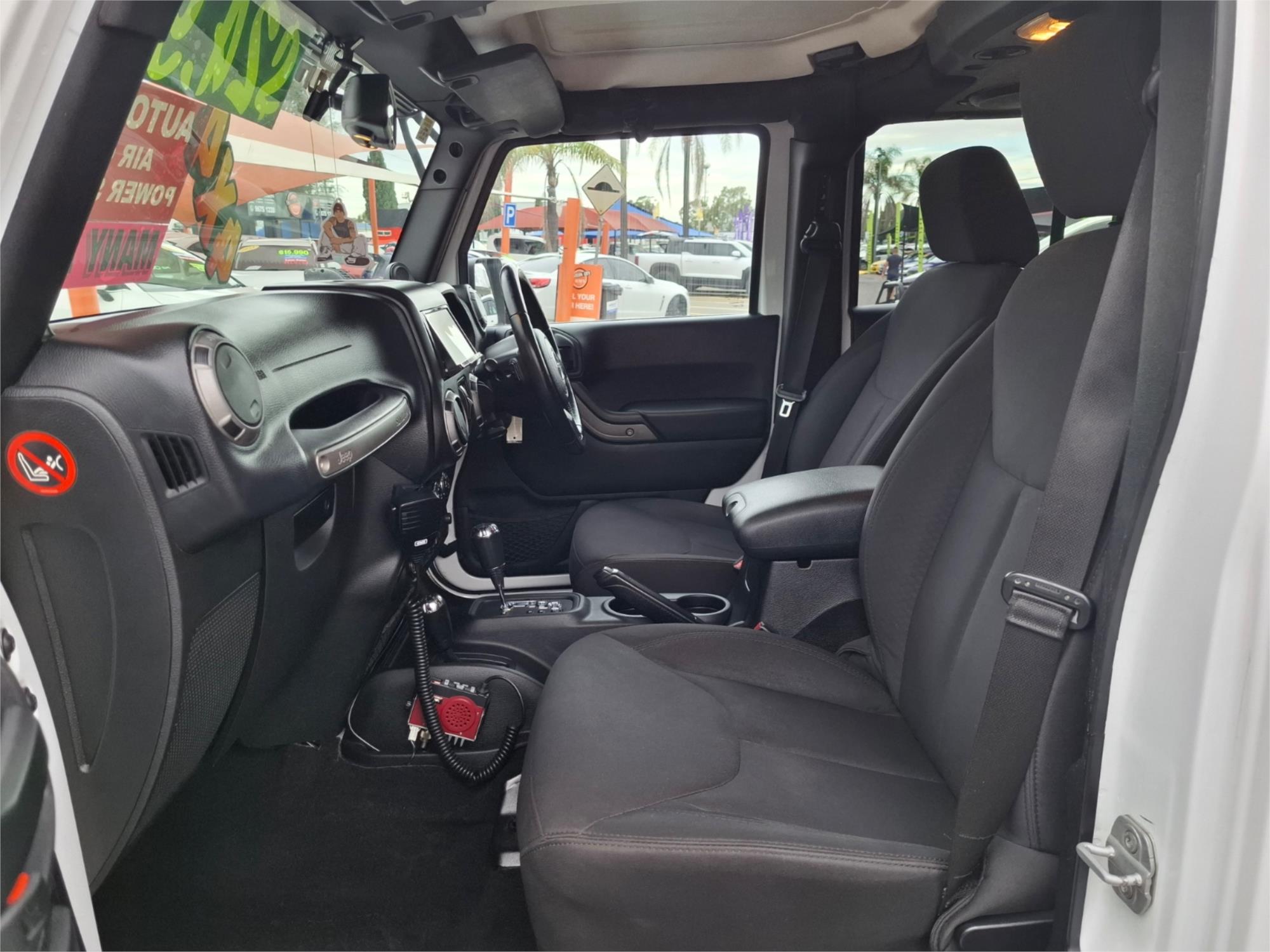 2013 JEEP WRANGLER JK UNLIMITED AUTOMATIC SOFT TOP