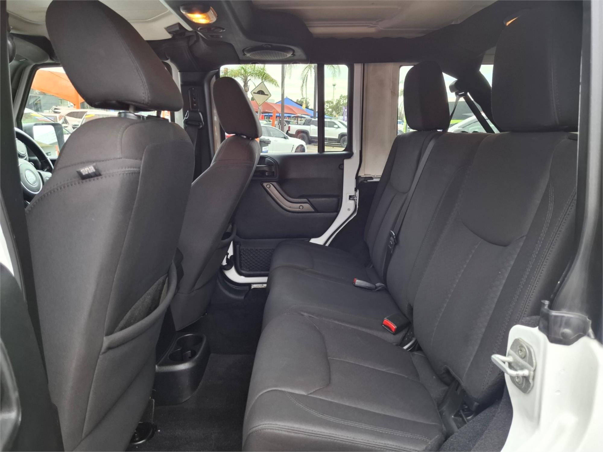 2013 JEEP WRANGLER JK UNLIMITED AUTOMATIC SOFT TOP