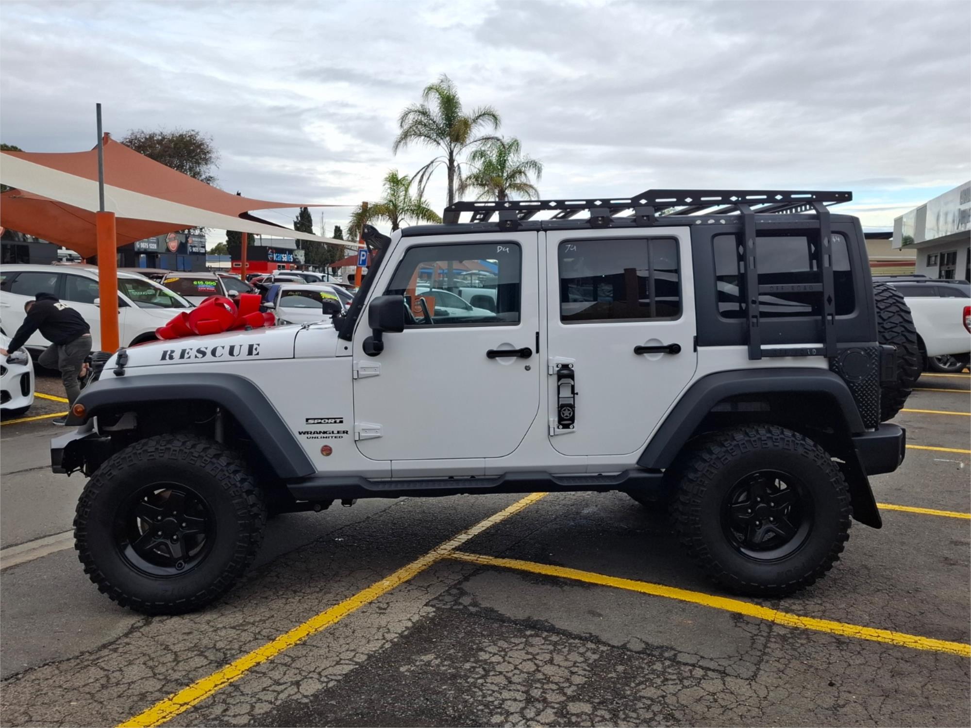 2013 JEEP WRANGLER JK UNLIMITED AUTOMATIC SOFT TOP