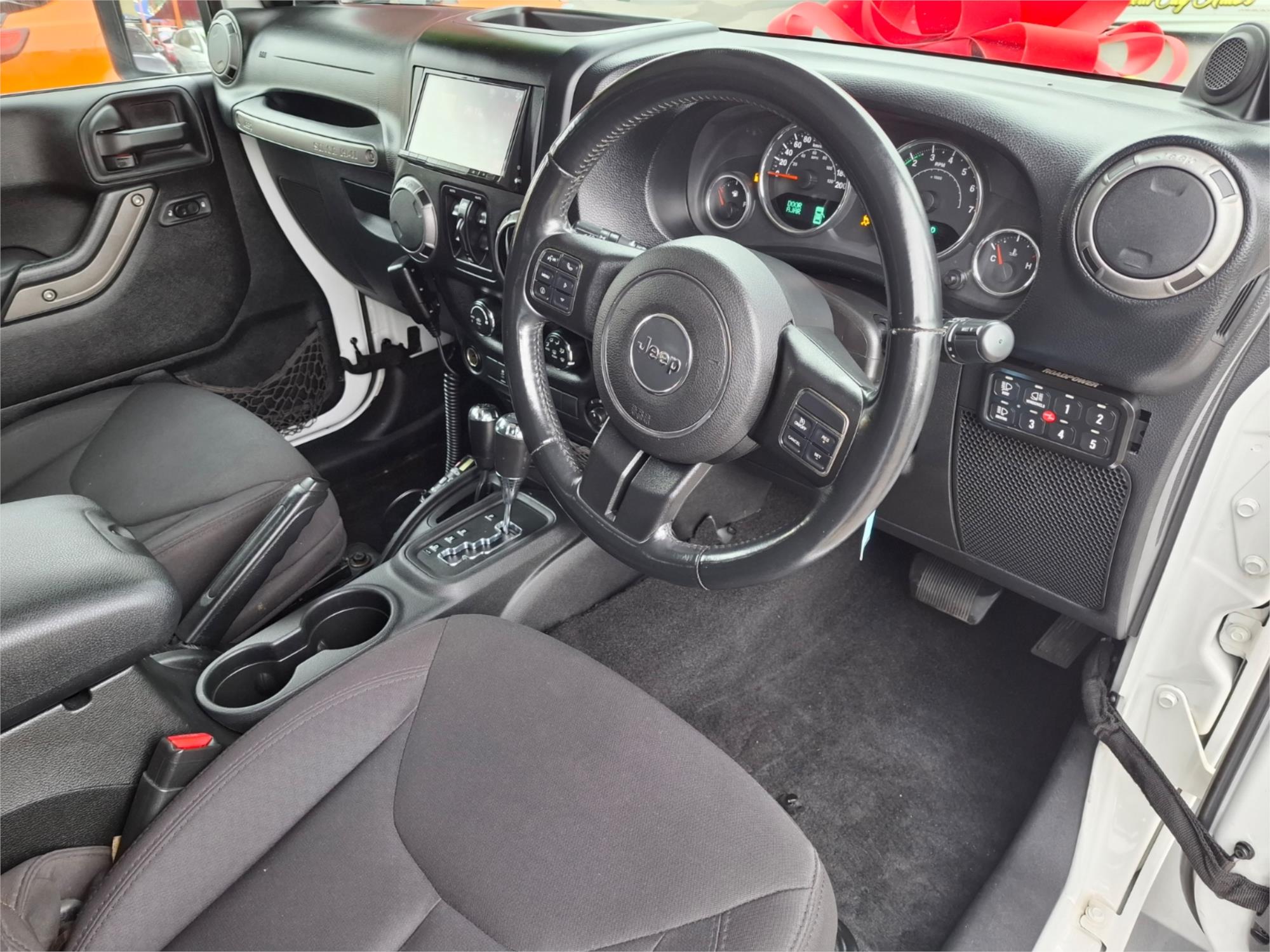 2013 JEEP WRANGLER JK UNLIMITED AUTOMATIC SOFT TOP