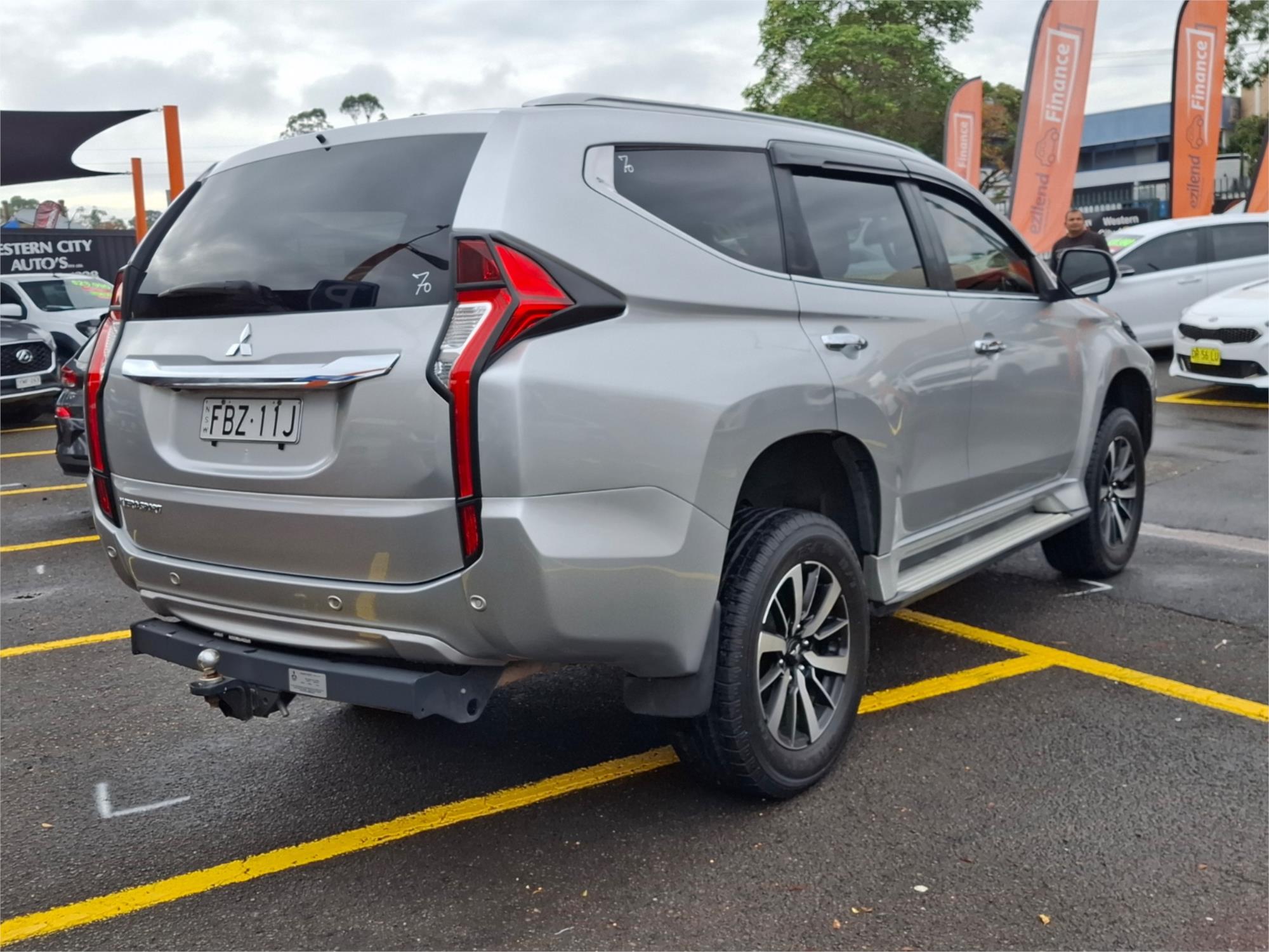 2017 MITSUBISHI PAJERO SPORT MY16 GLX (4x4) 5 SEAT 8 SP AUTOMATIC 4D WAGON