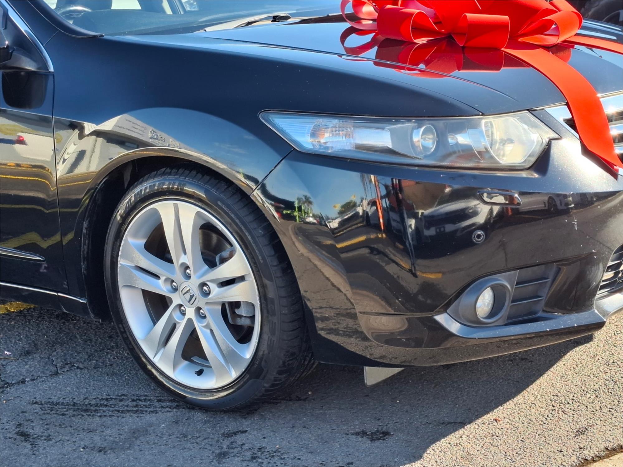 2012 HONDA ACCORD 50 MY11 V6-L 5 SP AUTOMATIC 4D SEDAN