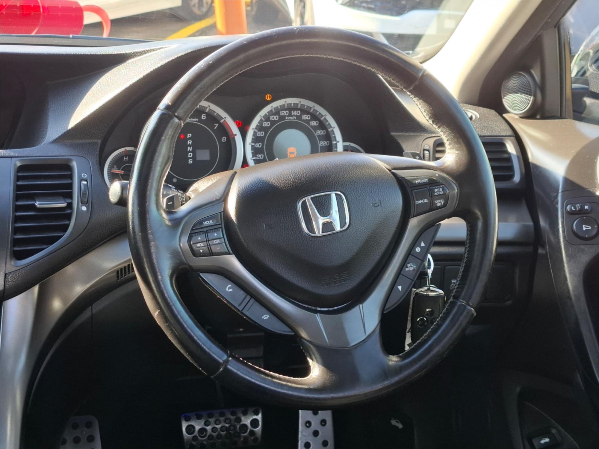 2012 HONDA ACCORD 50 MY11 V6-L 5 SP AUTOMATIC 4D SEDAN