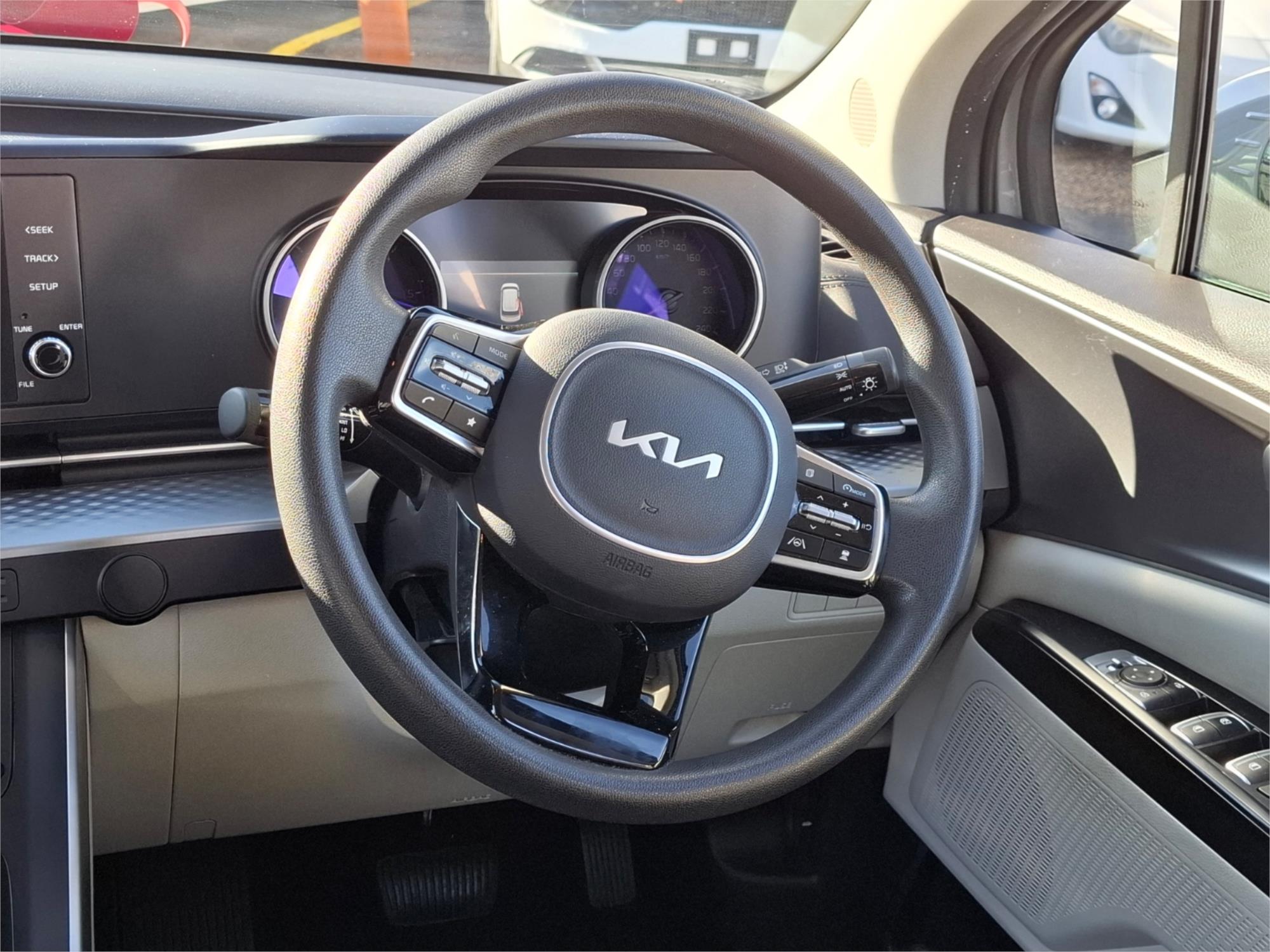 2023 KIA CARNIVAL KA4 MY23 SI 8 SP AUTOMATIC 4D WAGON