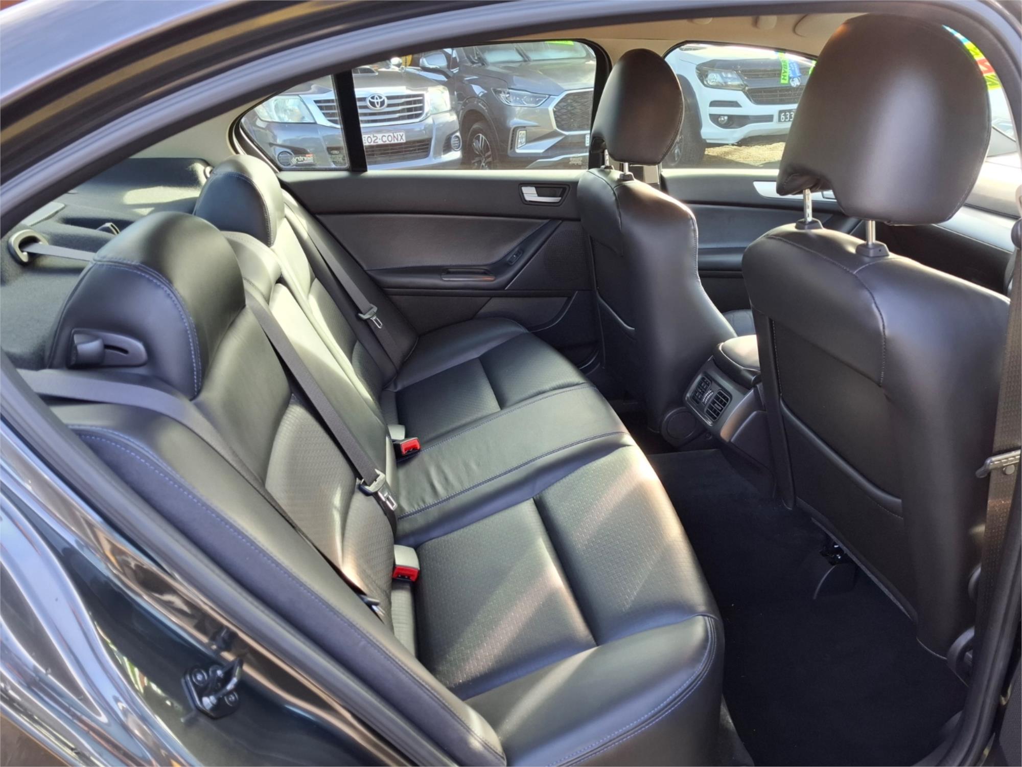 2010 FORD FALCON FG XR8 6 SP AUTO SEQ SPORTSHIFT 4D SEDAN