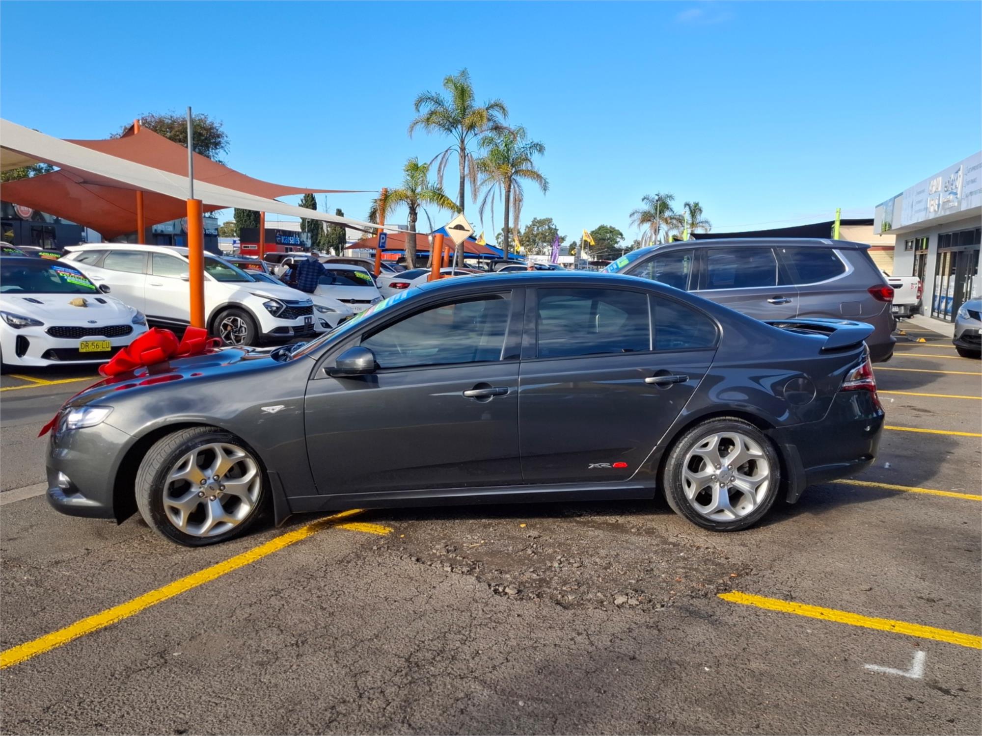 2010 FORD FALCON FG XR8 6 SP AUTO SEQ SPORTSHIFT 4D SEDAN