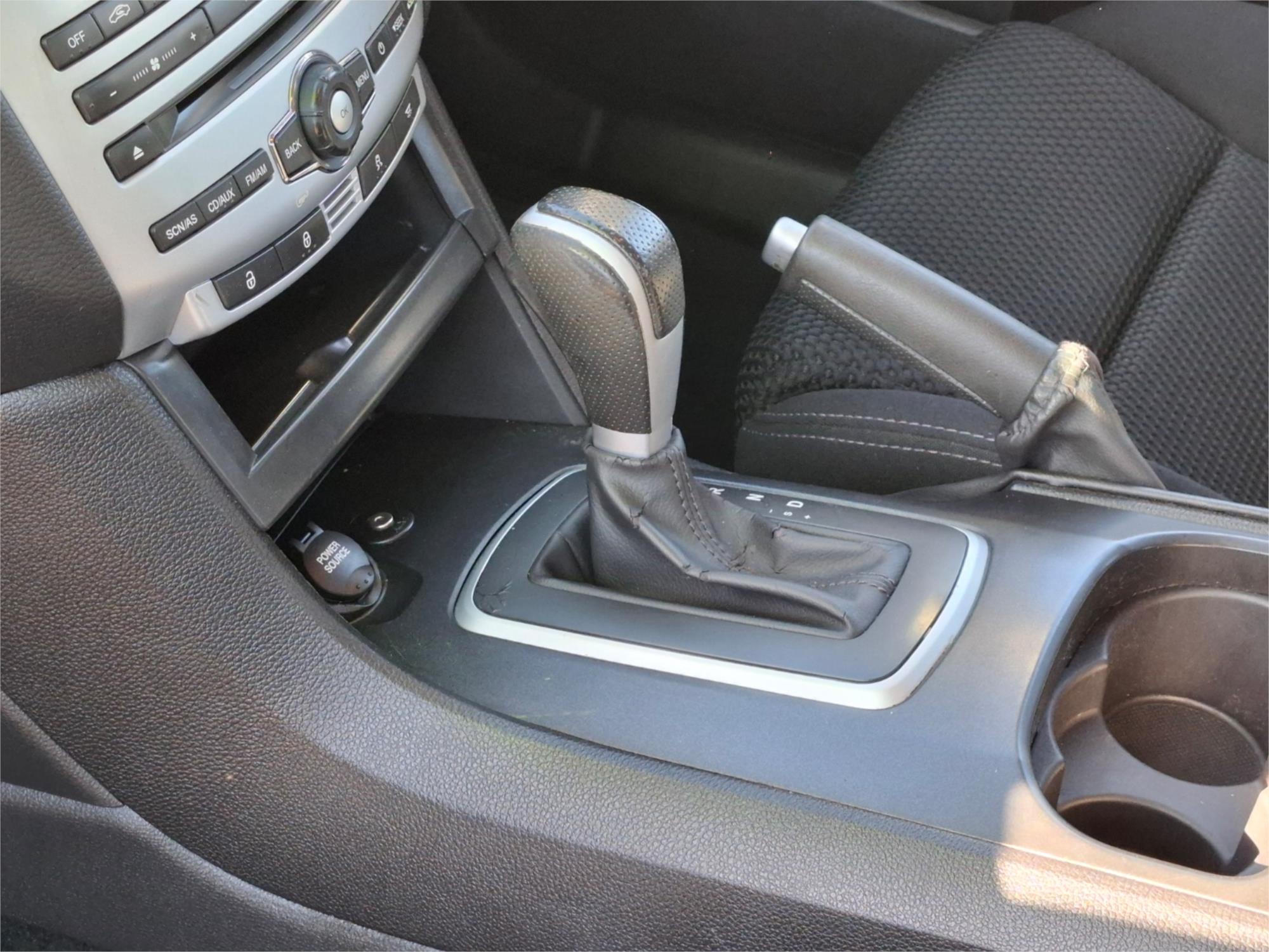 2010 FORD FALCON FG UPGRADE XR6 6 SP AUTO SEQ SPORTSHIFT 4D SEDAN