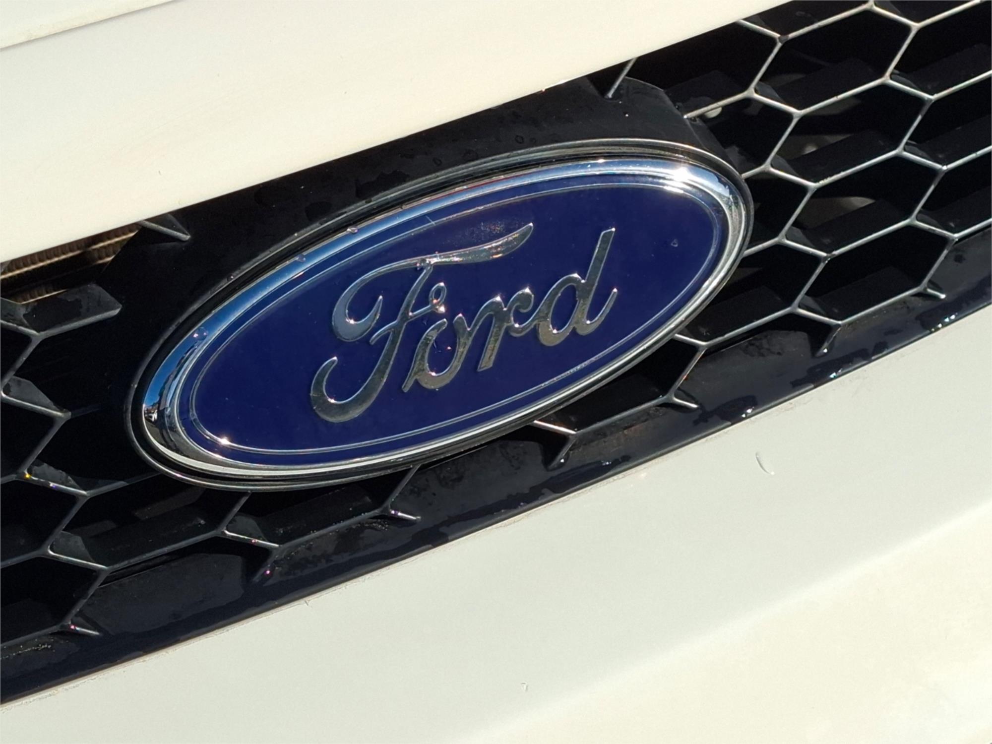 2010 FORD FALCON FG UPGRADE XR6 6 SP AUTO SEQ SPORTSHIFT 4D SEDAN