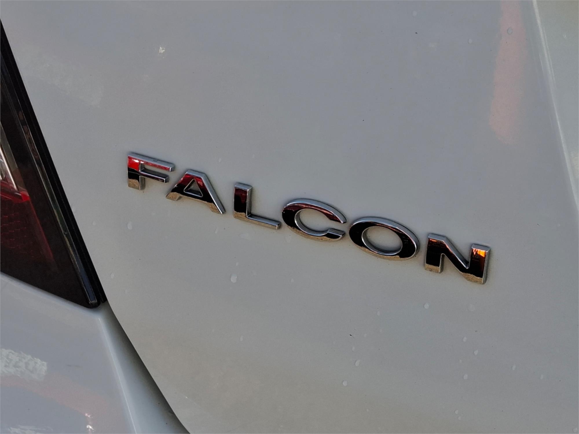 2010 FORD FALCON FG UPGRADE XR6 6 SP AUTO SEQ SPORTSHIFT 4D SEDAN