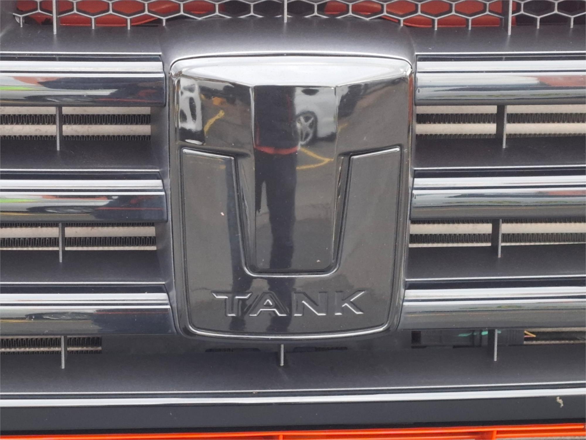 2024 GWM TANK 300 LUX PETROL 8 SP AUTOMATIC 4D WAGON