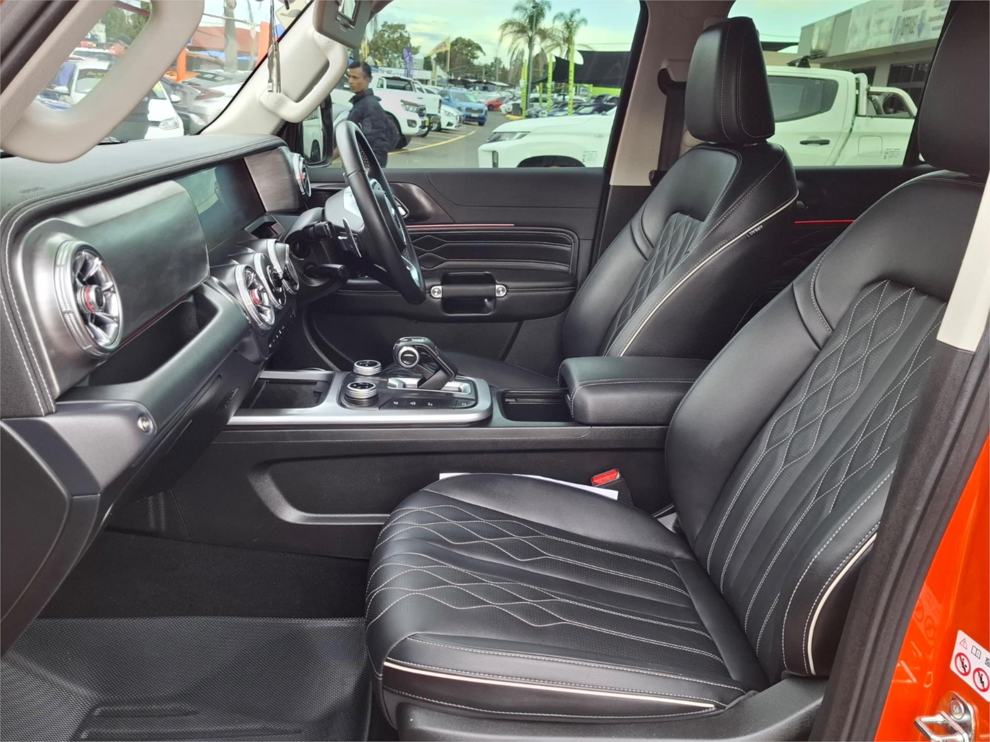 2024 GWM TANK 300 LUX PETROL 8 SP AUTOMATIC 4D WAGON