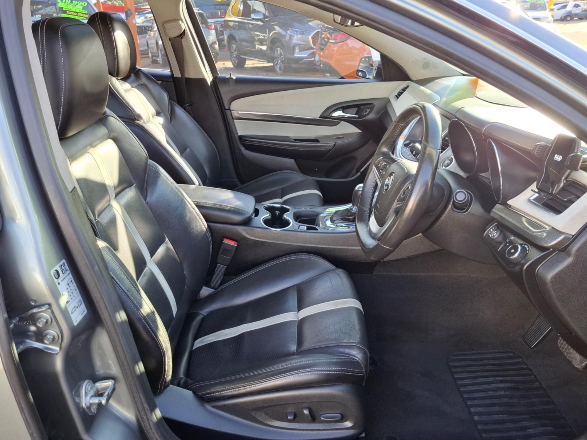 2015 HOLDEN CALAIS VF II V 6 SP AUTOMATIC 4D SEDAN