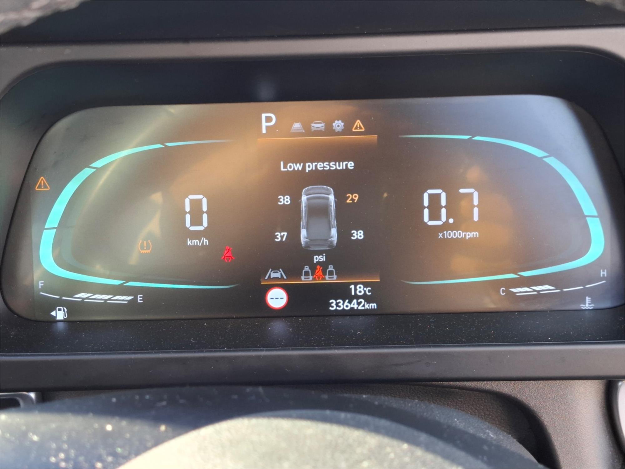 2024 HYUNDAI i30 CN7.V2 MY24 CONTINUOUS VARIABLE 4D SEDAN