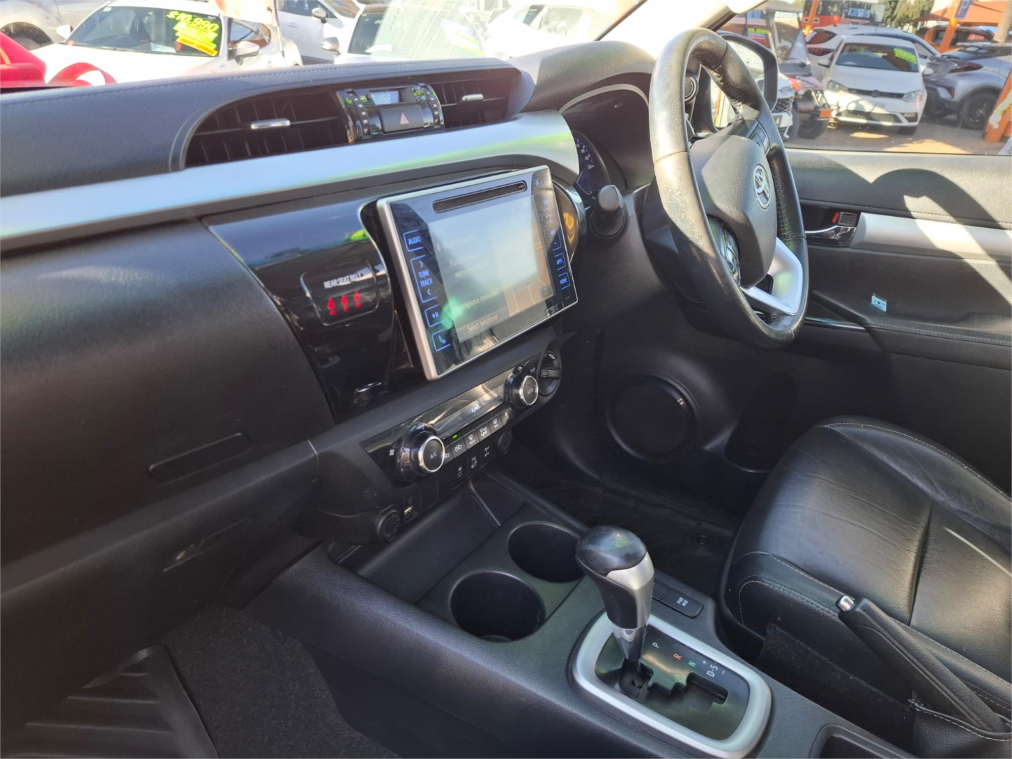 2016 TOYOTA HILUX GUN126R SR5 (4x4) 6 SP AUTOMATIC DUAL CAB UTILITY