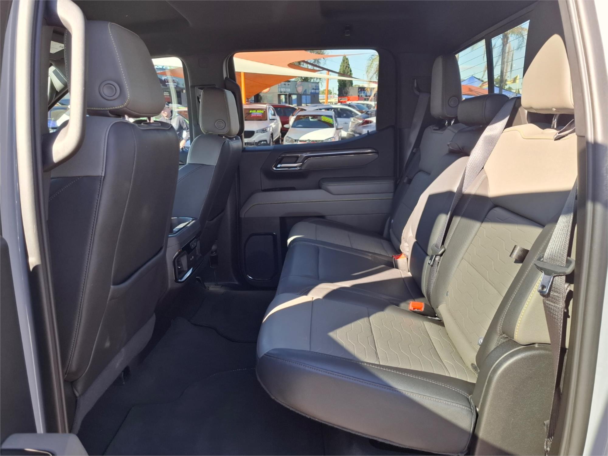 2023 CHEVROLET SILVERADO T1 MY24 1500 ZR2 10 SP AUTOMATIC CREW CAB P/UP