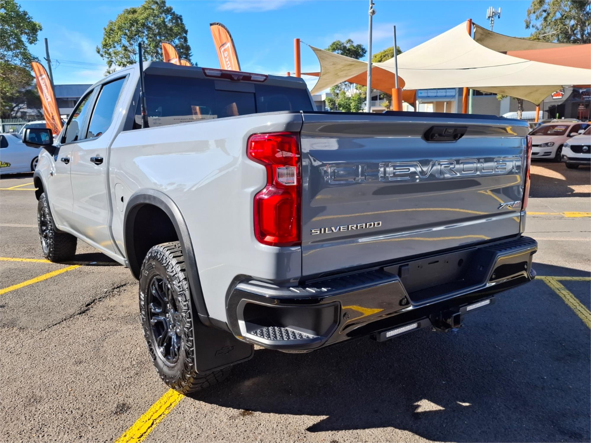 2023 CHEVROLET SILVERADO T1 MY24 1500 ZR2 10 SP AUTOMATIC CREW CAB P/UP