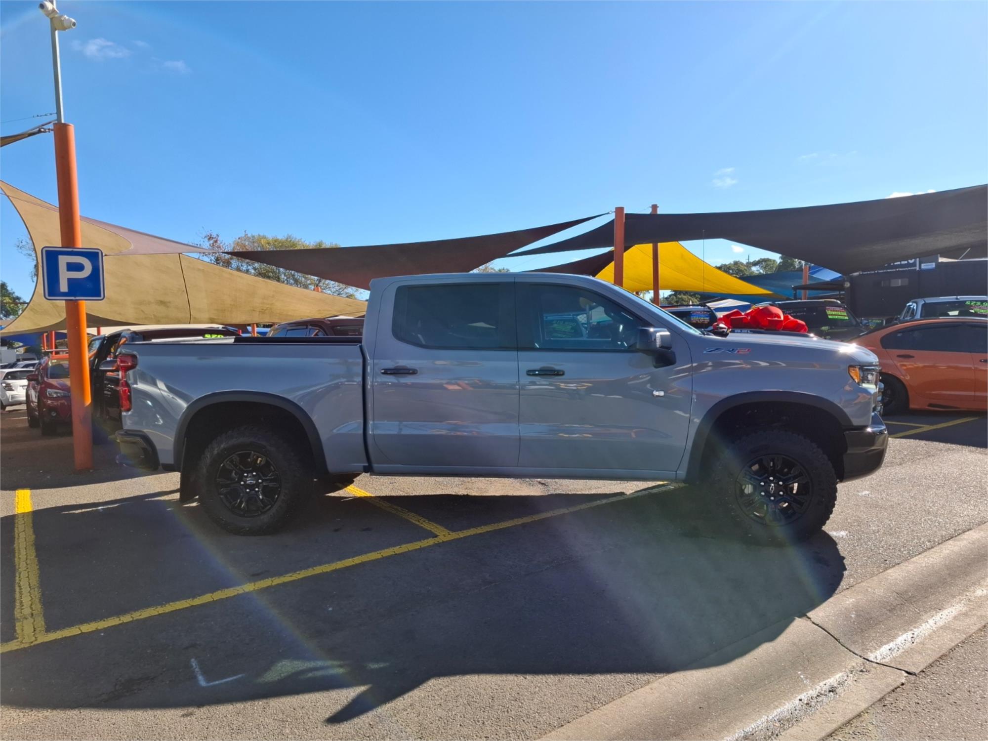 2023 CHEVROLET SILVERADO T1 MY24 1500 ZR2 10 SP AUTOMATIC CREW CAB P/UP