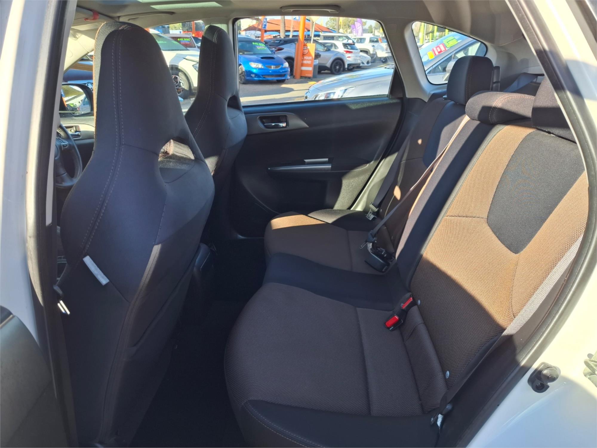 2010 SUBARU IMPREZA MY10 R (AWD) 5 SP MANUAL 4D SEDAN