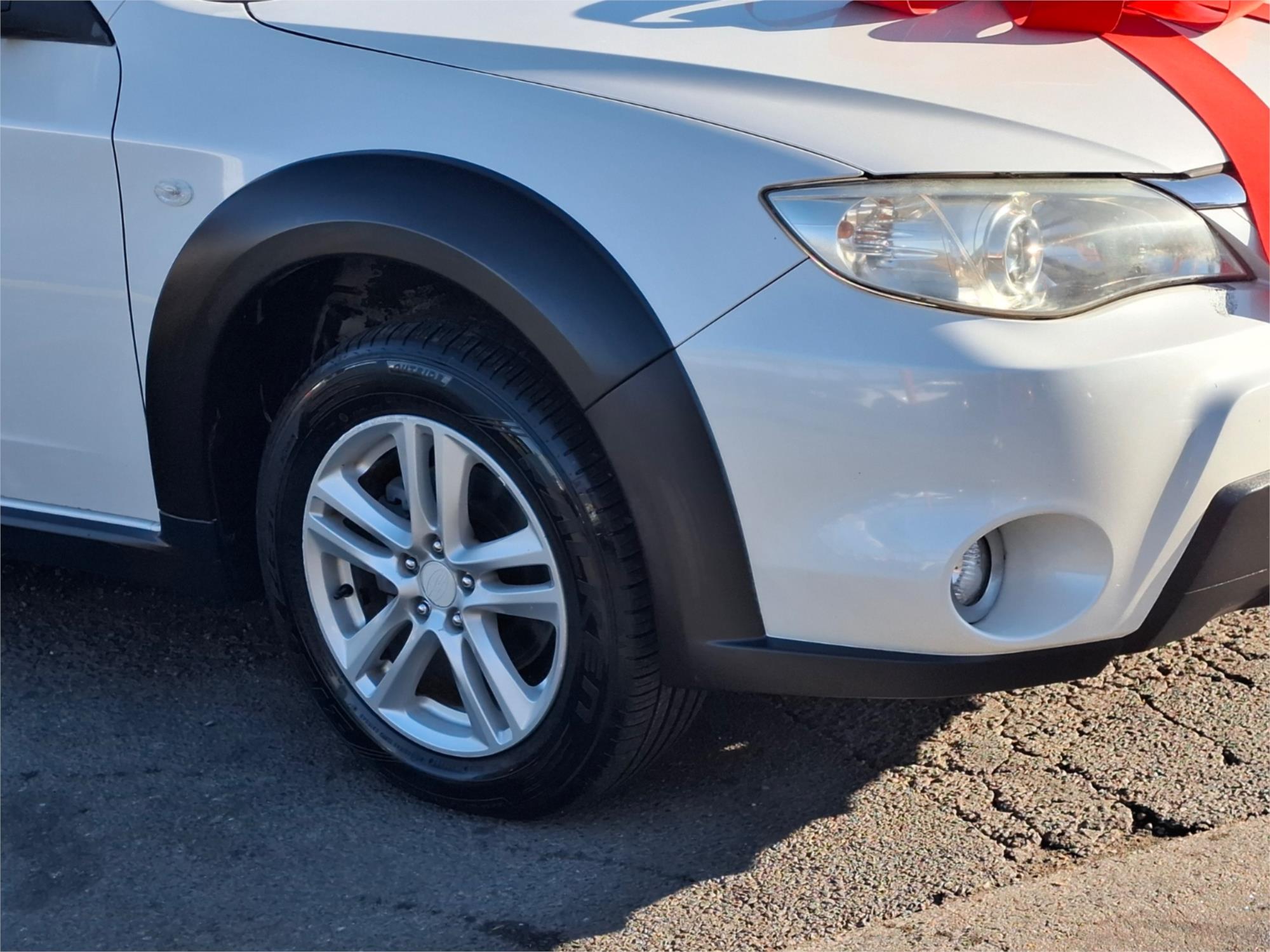2010 SUBARU IMPREZA MY10 R (AWD) 5 SP MANUAL 4D SEDAN