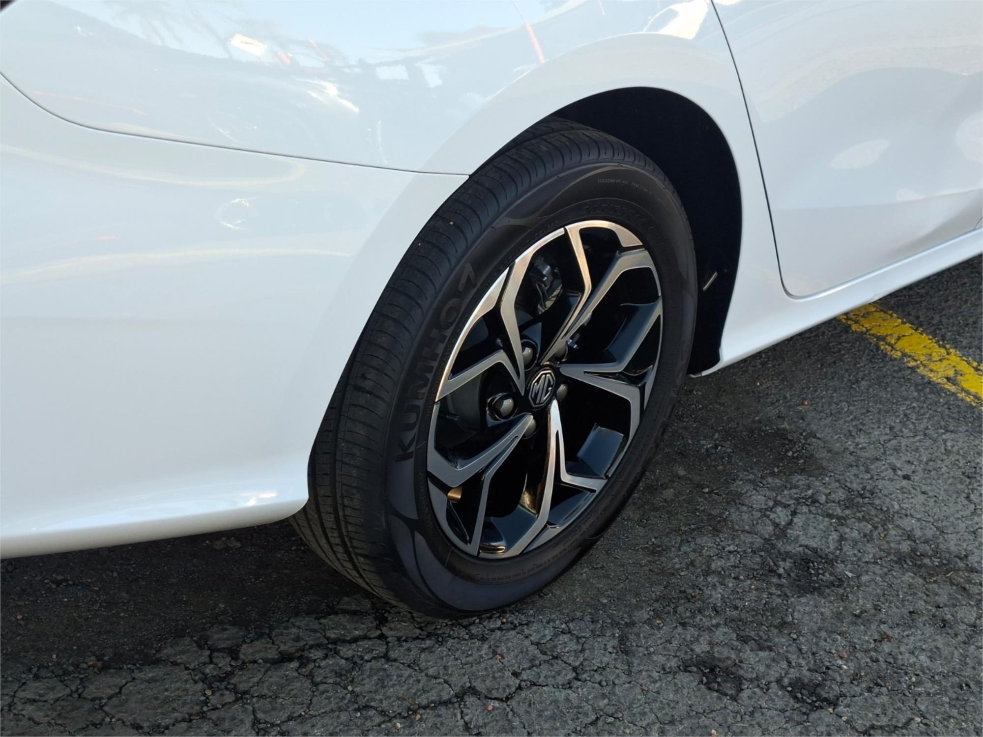 2023 MG MG5 MY23 ESSENCE 7 SP AUTO DUAL CLUTCH 4D SEDAN