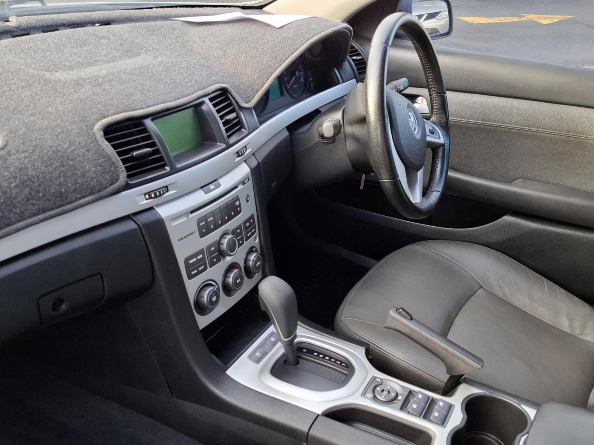 2008 HOLDEN COMMODORE VE MY09 OMEGA 60TH ANNIVERSARY 4 SP AUTOMATIC 4D SEDAN