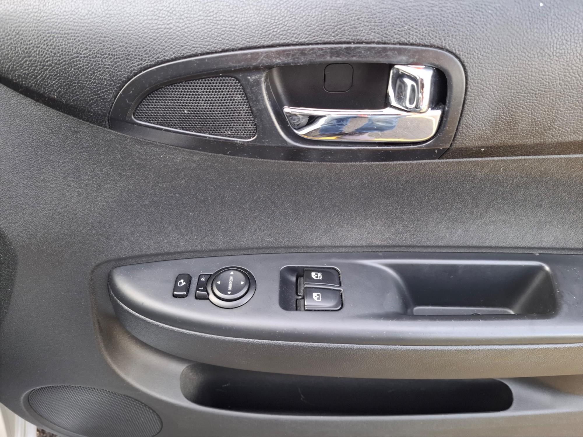 2012 HYUNDAI i20 PB MY12 ACTIVE 4 SP AUTOMATIC 3D HATCHBACK