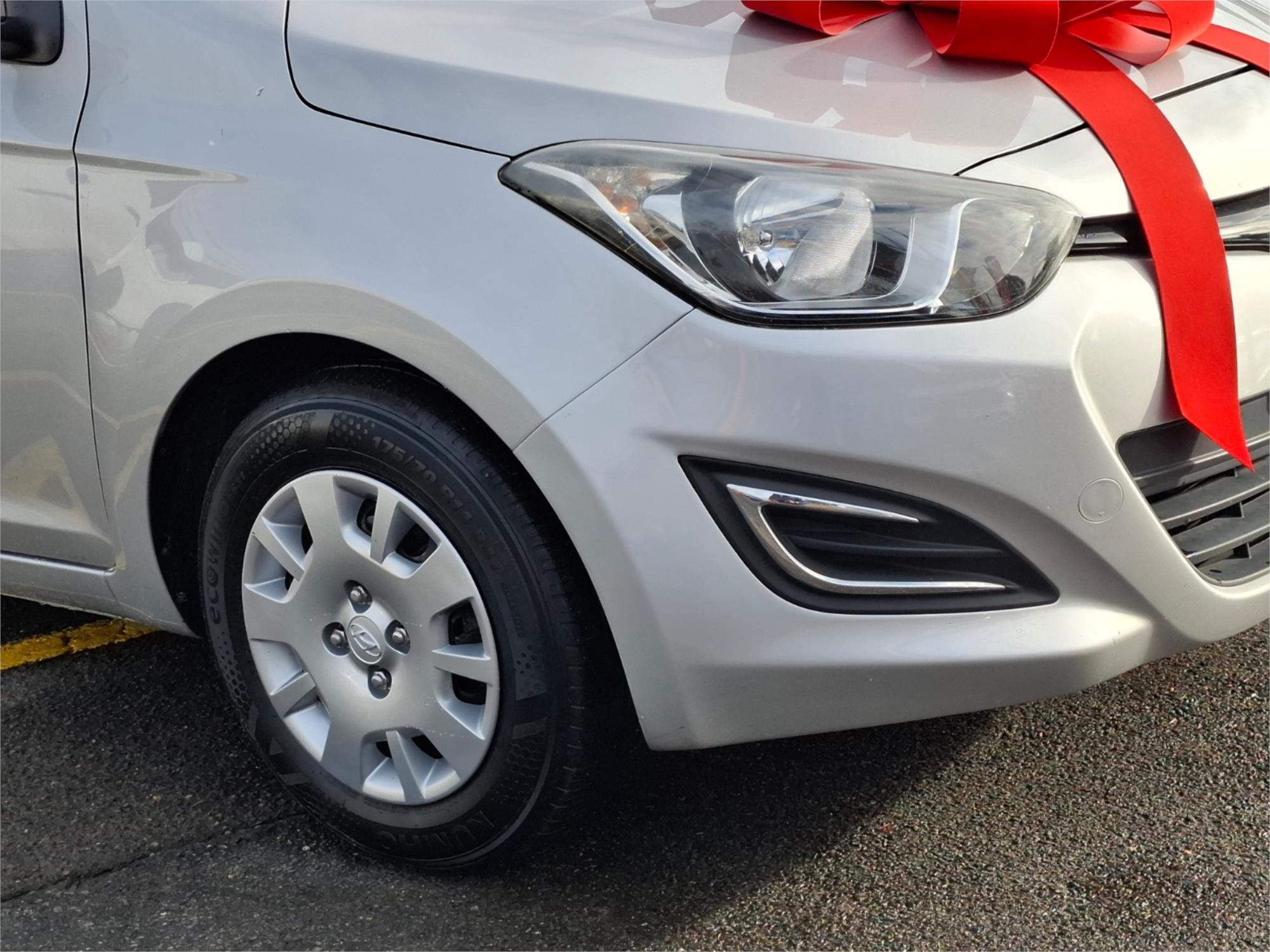 2012 HYUNDAI i20 PB MY12 ACTIVE 4 SP AUTOMATIC 3D HATCHBACK