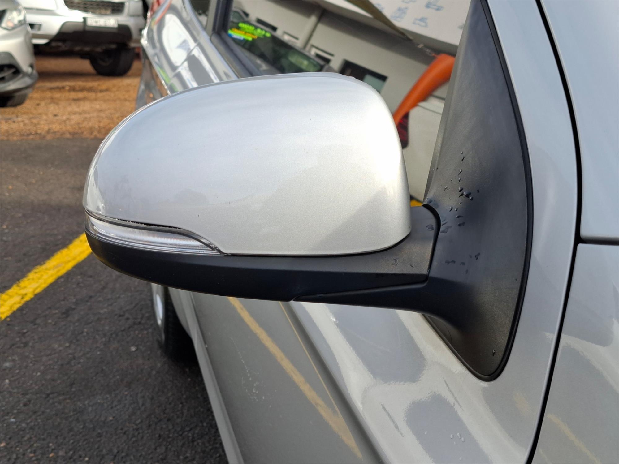 2012 HYUNDAI i20 PB MY12 ACTIVE 4 SP AUTOMATIC 3D HATCHBACK