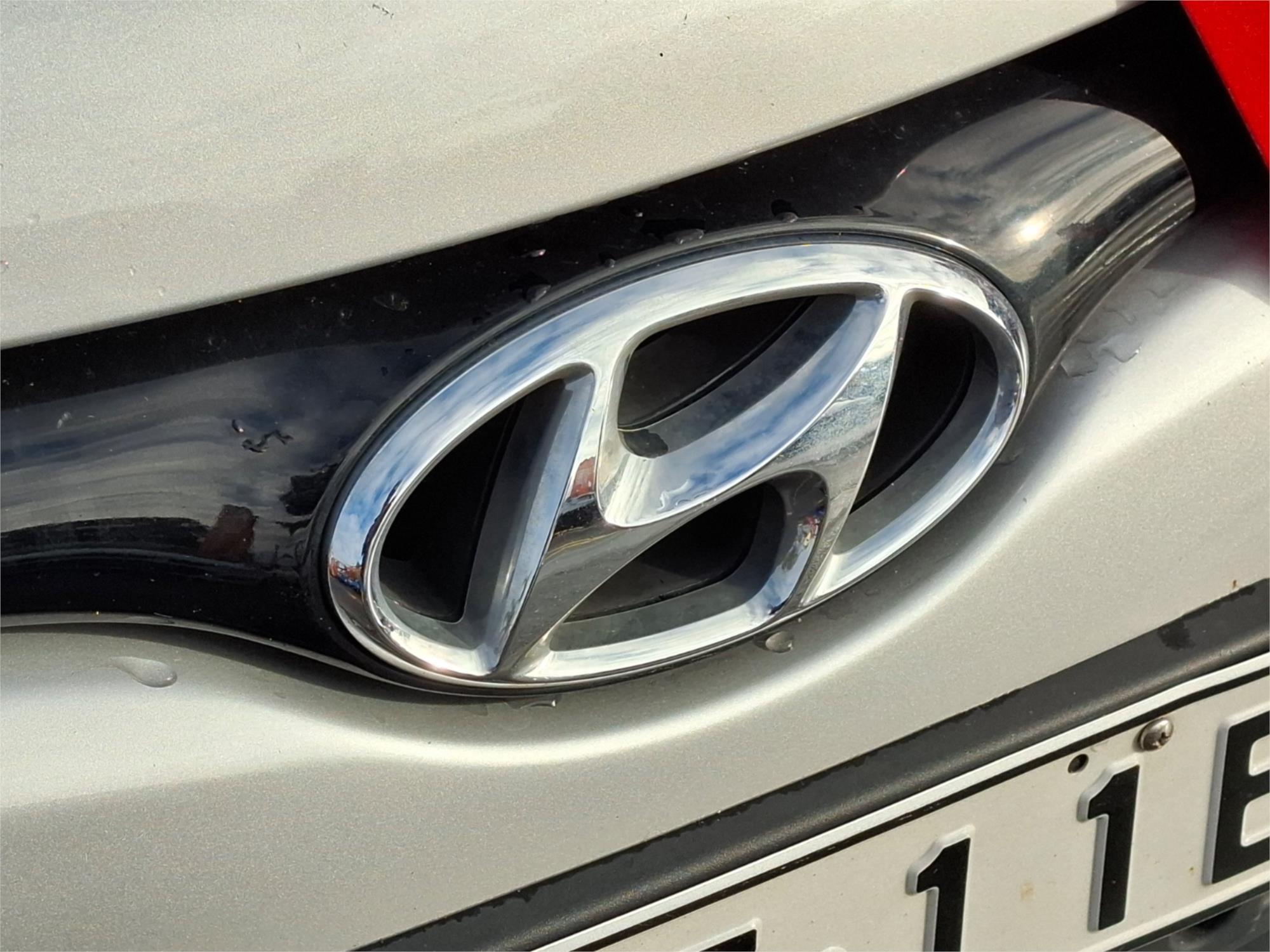 2012 HYUNDAI i20 PB MY12 ACTIVE 4 SP AUTOMATIC 3D HATCHBACK