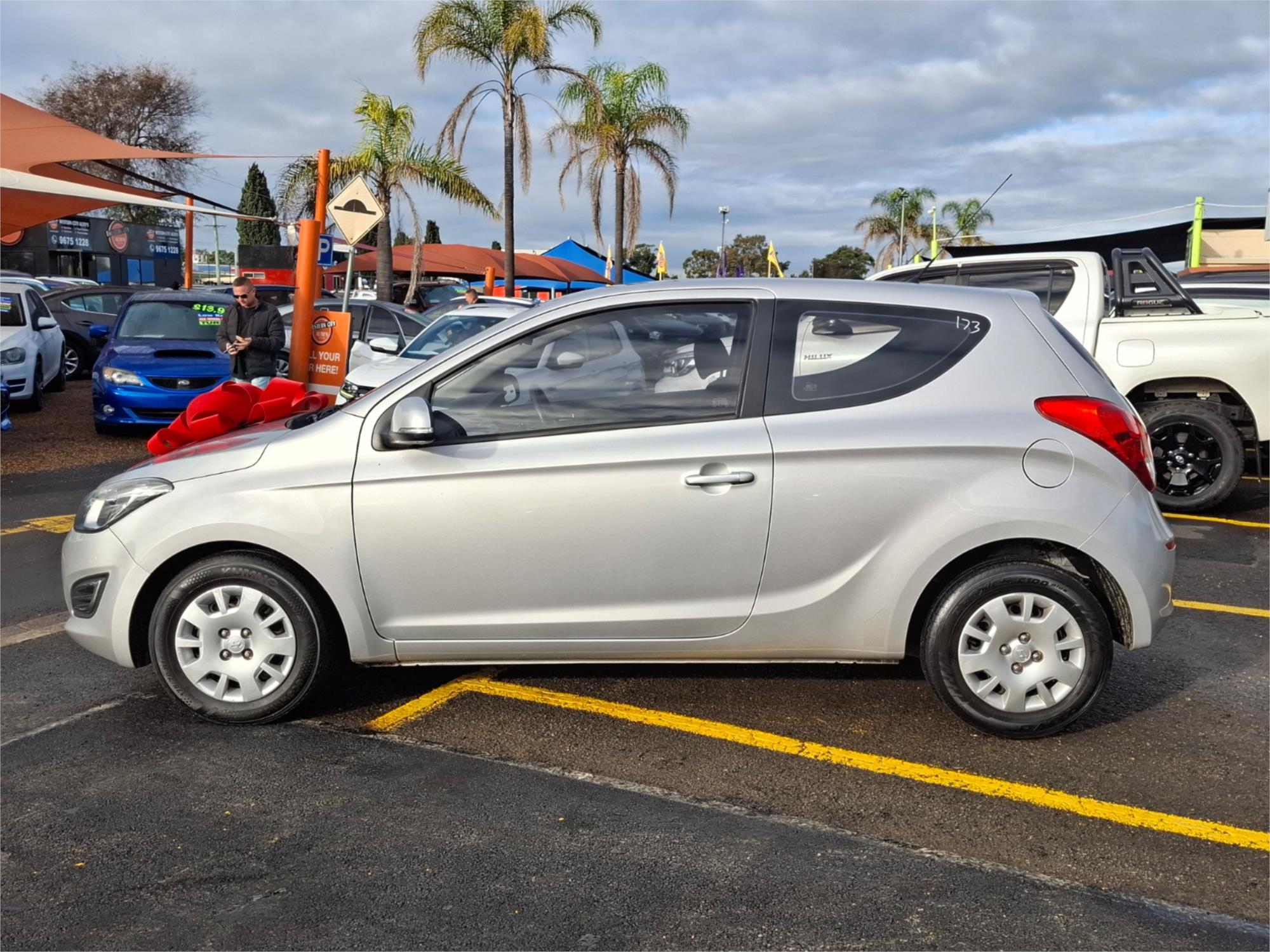 2012 HYUNDAI i20 PB MY12 ACTIVE 4 SP AUTOMATIC 3D HATCHBACK