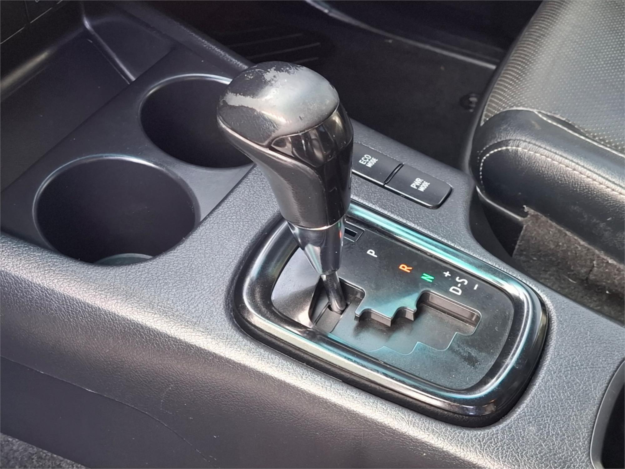 2018 TOYOTA HILUX GUN126R ROGUE (4x4) 6 SP AUTOMATIC DUAL CAB UTILITY