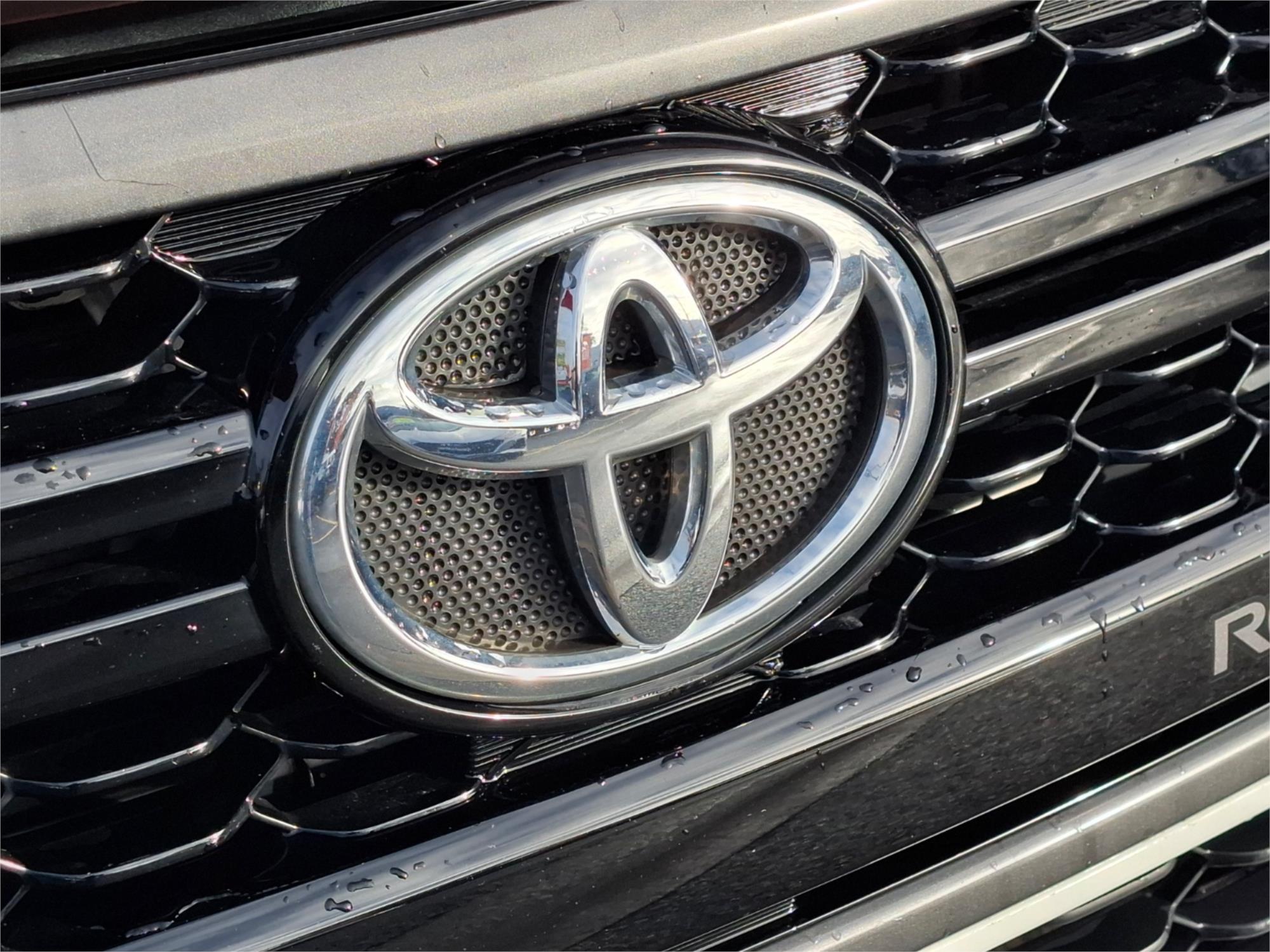 2018 TOYOTA HILUX GUN126R ROGUE (4x4) 6 SP AUTOMATIC DUAL CAB UTILITY